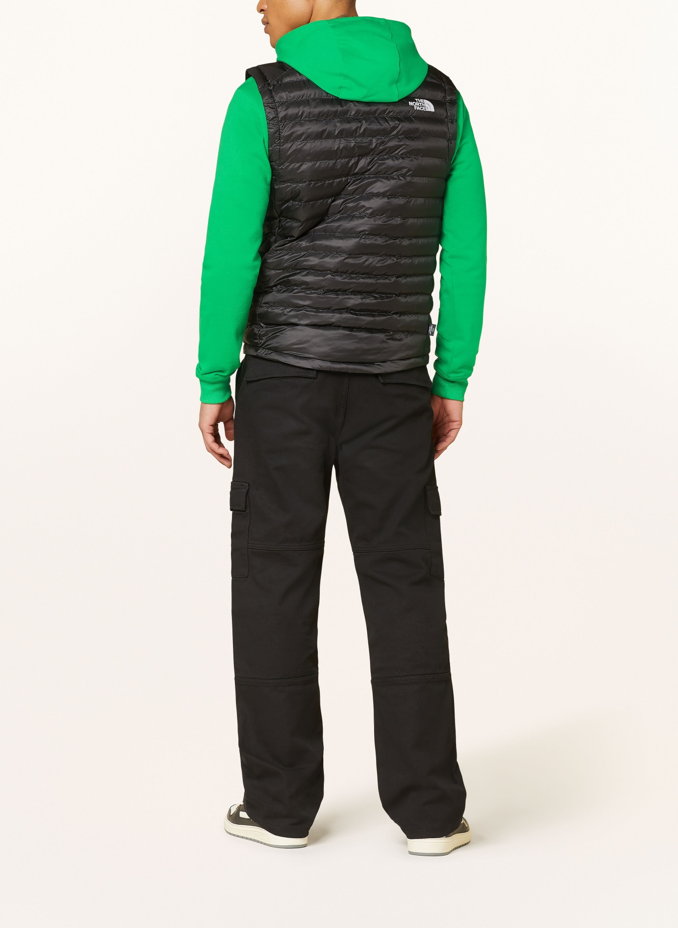 THE NORTH FACE Quilted vest HUILA, Color: BLACK (Image 3)