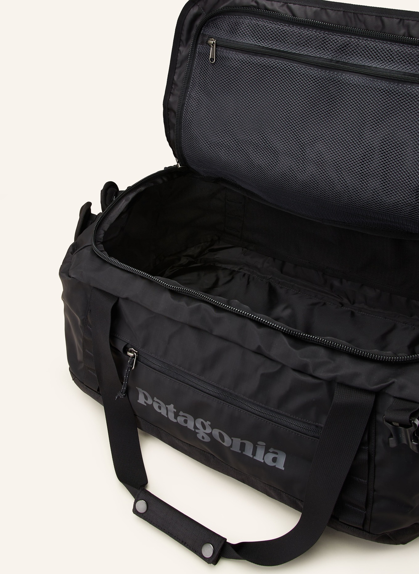 patagonia Travel bag BLACK HOLE® 40 l, Color: BLACK (Image 4)