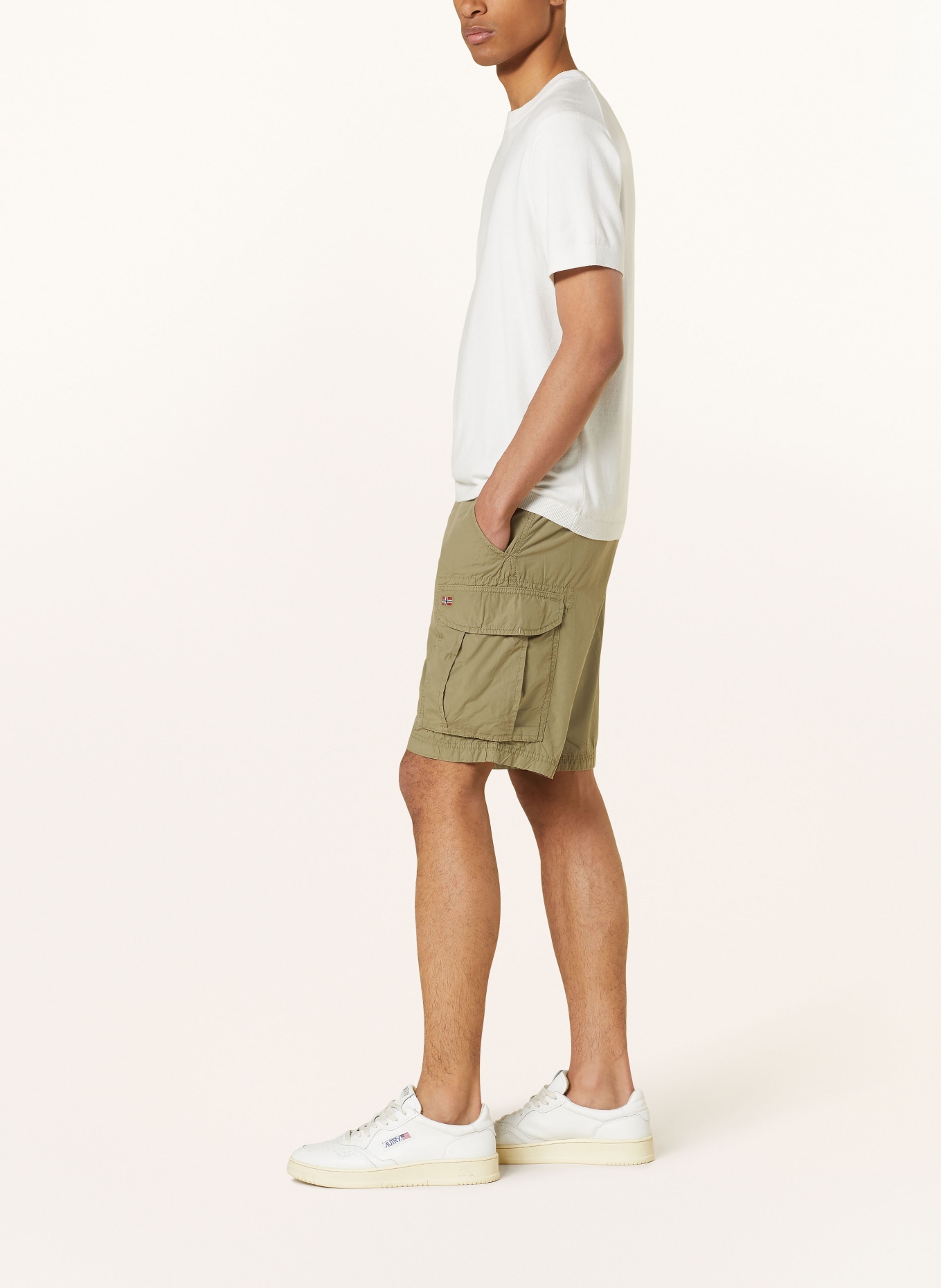 NAPAPIJRI Cargoshorts NOTO 2.0, Farbe: OLIV (Bild 4)