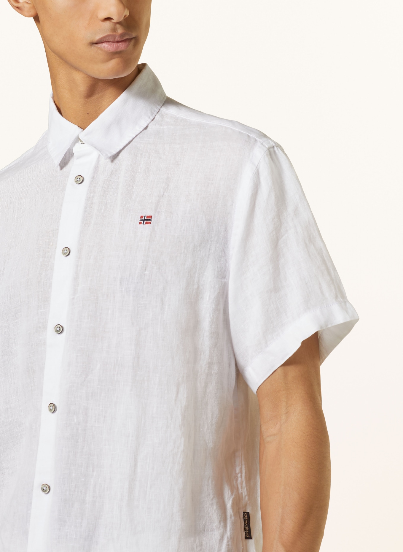 NAPAPIJRI Short sleeve shirt G-LINEN regular fit, Color: WHITE (Image 4)