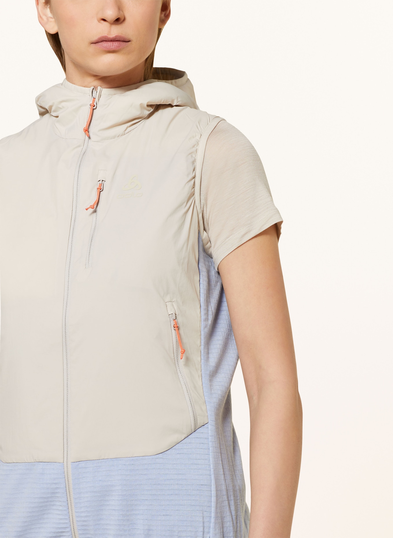 odlo Hybrid quilted vest ASCENT with merino wool, Color: CREAM/ LIGHT BLUE (Image 5)
