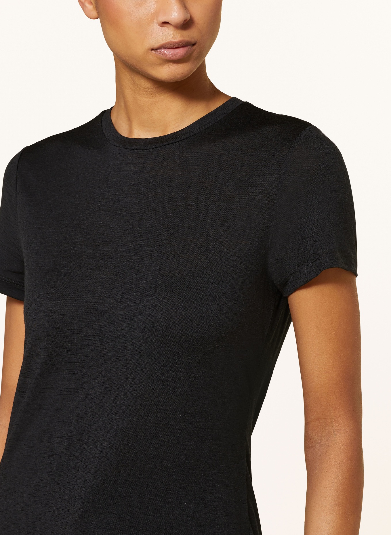 icebreaker T-shirt TECH LITE III in merino wool, Color: BLACK (Image 4)