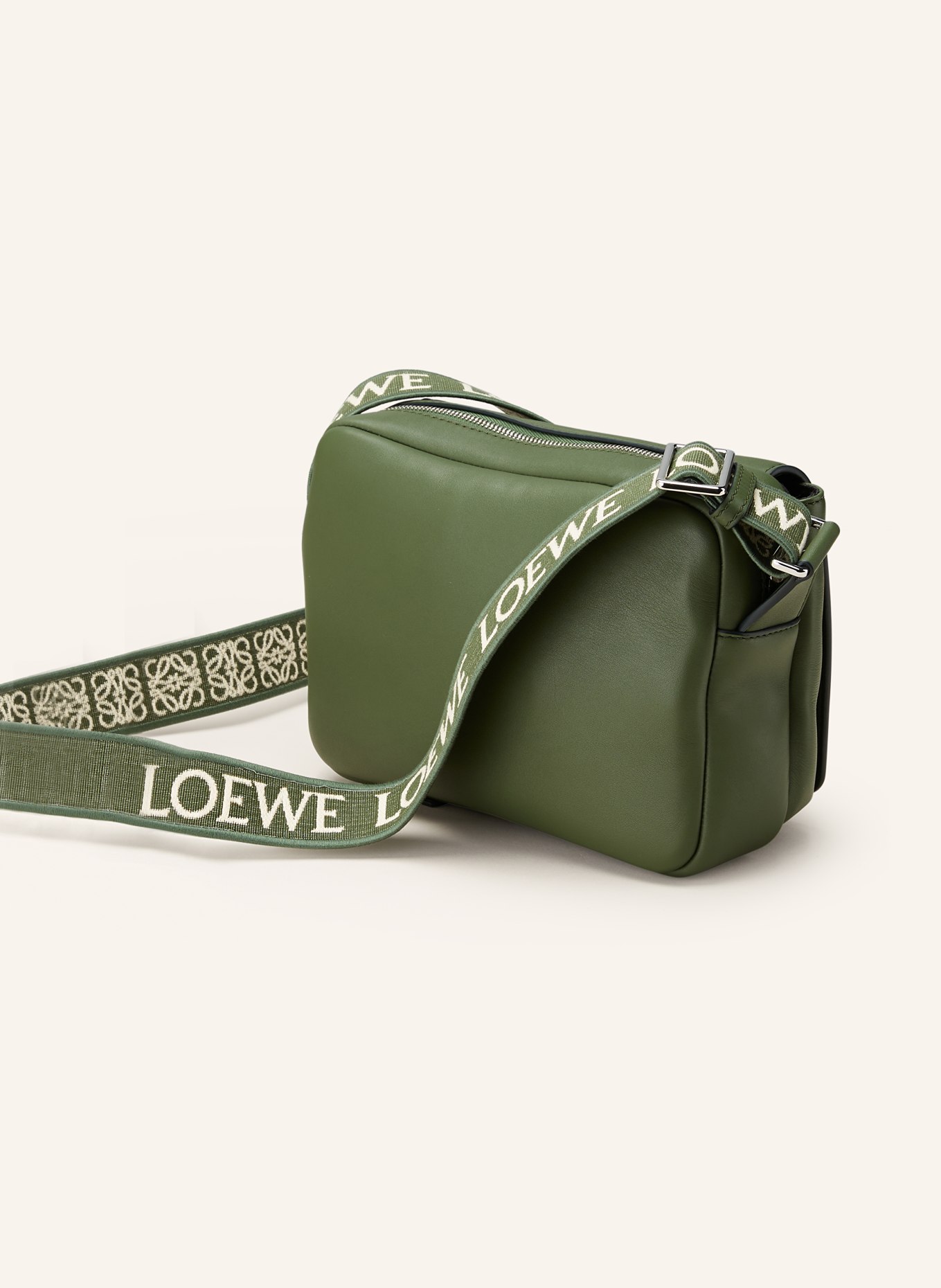 LOEWE Umhängetasche MILITARY MESSENGER XS, Farbe: GRÜN (Bild 2)