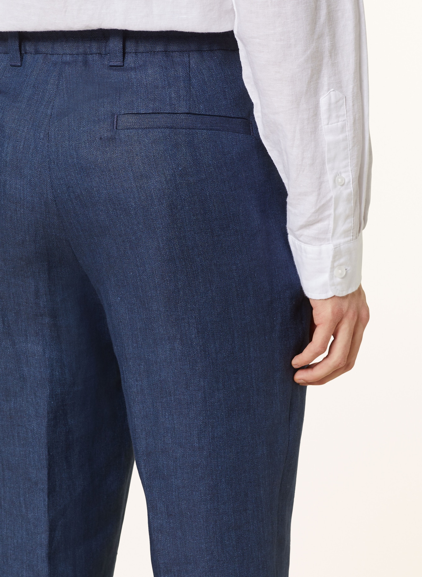 BOSS Lněné kalhoty PEETL v joggingovém stylu Extra Slim Fit, Barva: TMAVĚ MODRÁ (Obrázek 6)