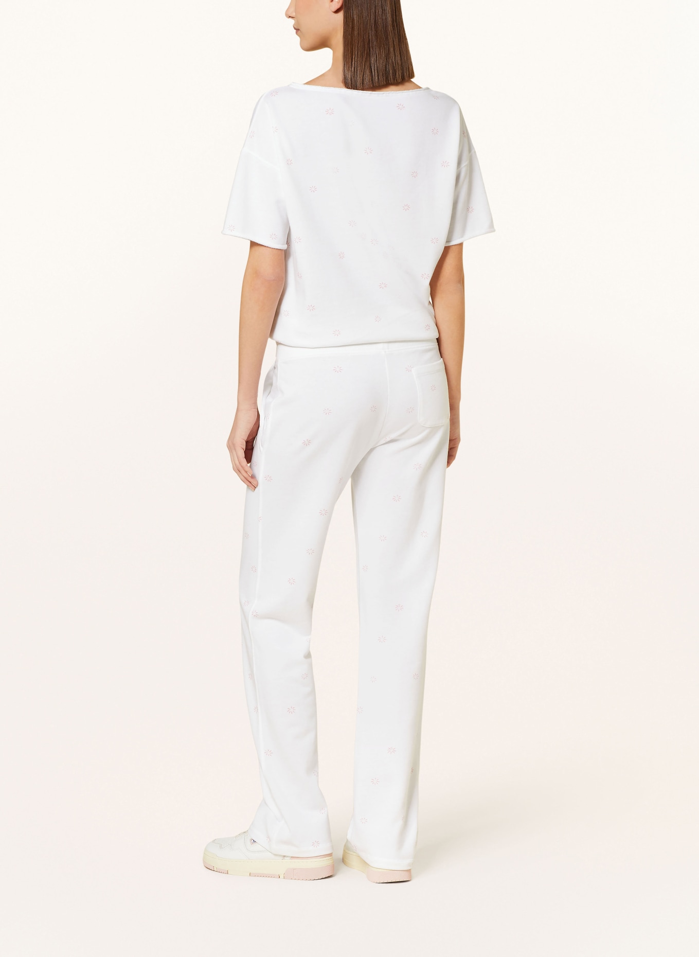 Juvia Sweatpants AGNES, Color: WHITE/ PINK (Image 3)