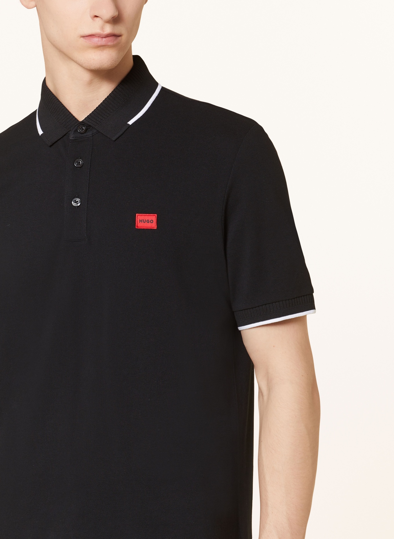 HUGO Koszulka polo z piki DERESINO slim fit: CZARNY