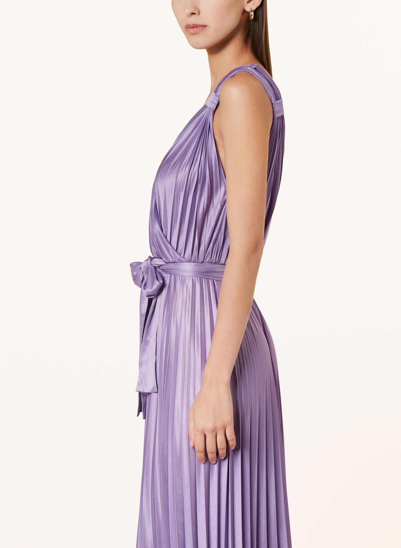 MAX & Co. Sukienka plisowana RAFFA z satyny, Kolor: JASNOFIOLETOWY (Obrazek 4)