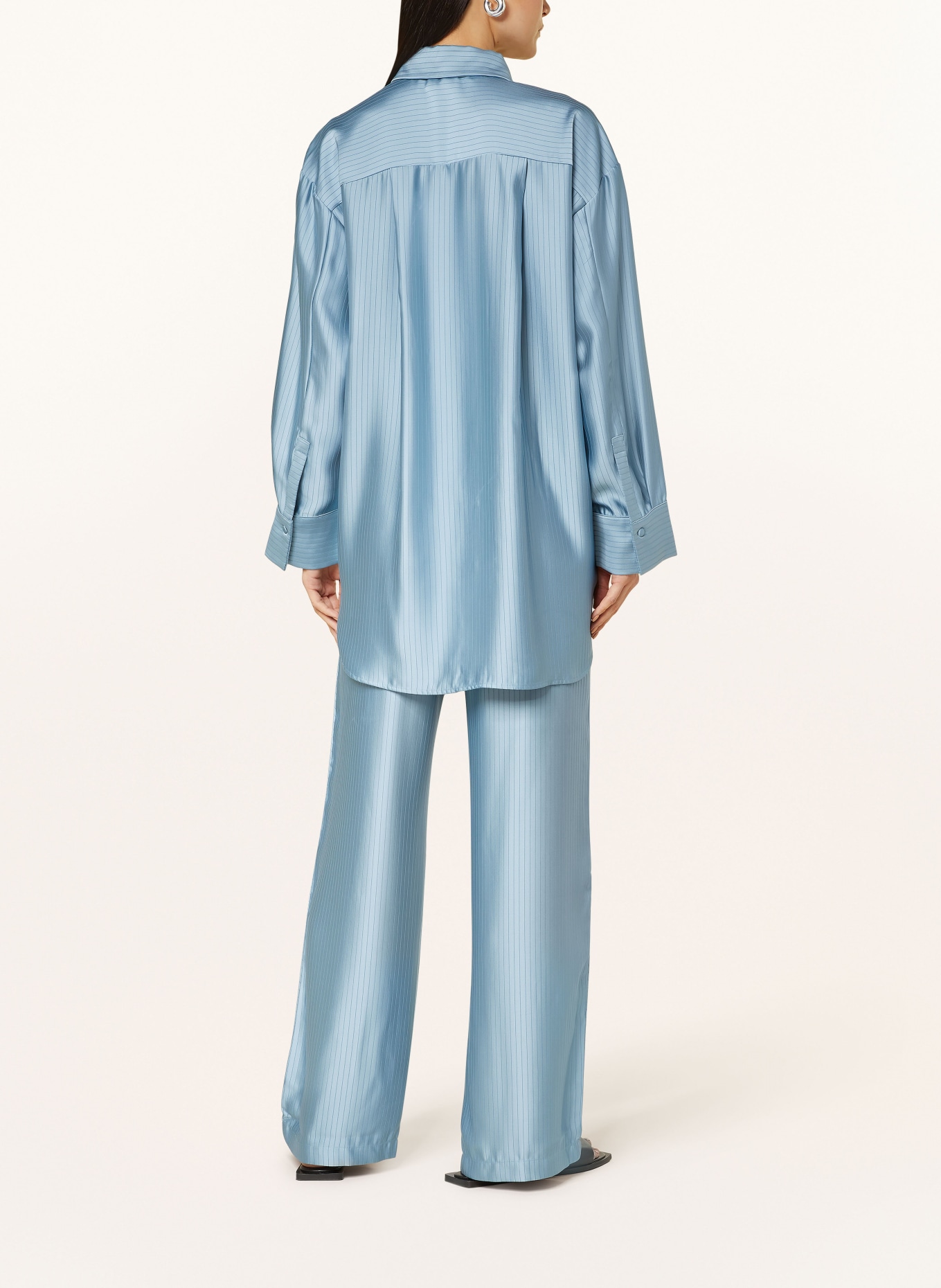 Y.A.S. Oversized shirt blouse in satin, Color: LIGHT BLUE (Image 3)