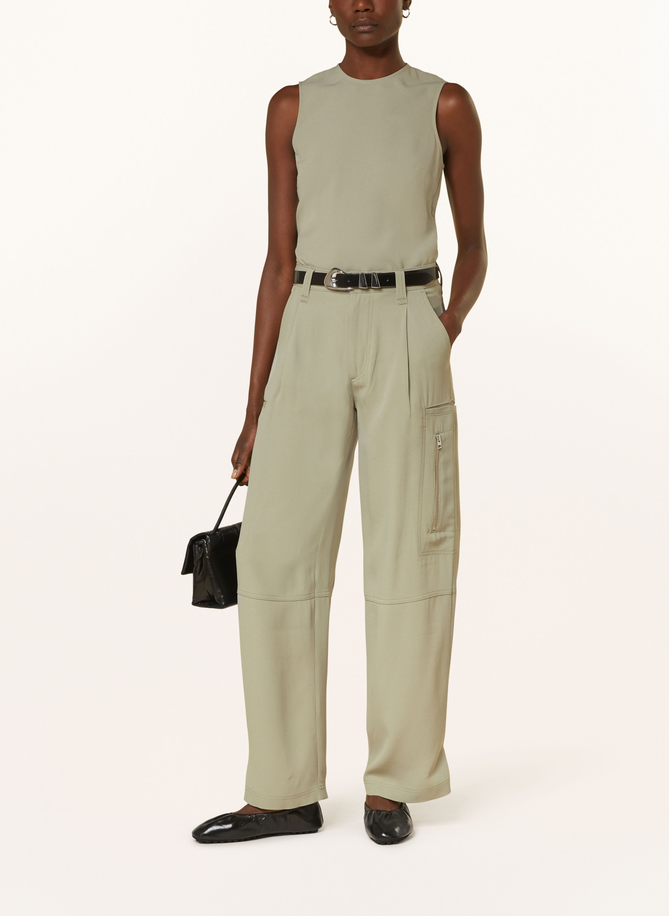 AMI PARIS Cargohose: HELLGRÜN