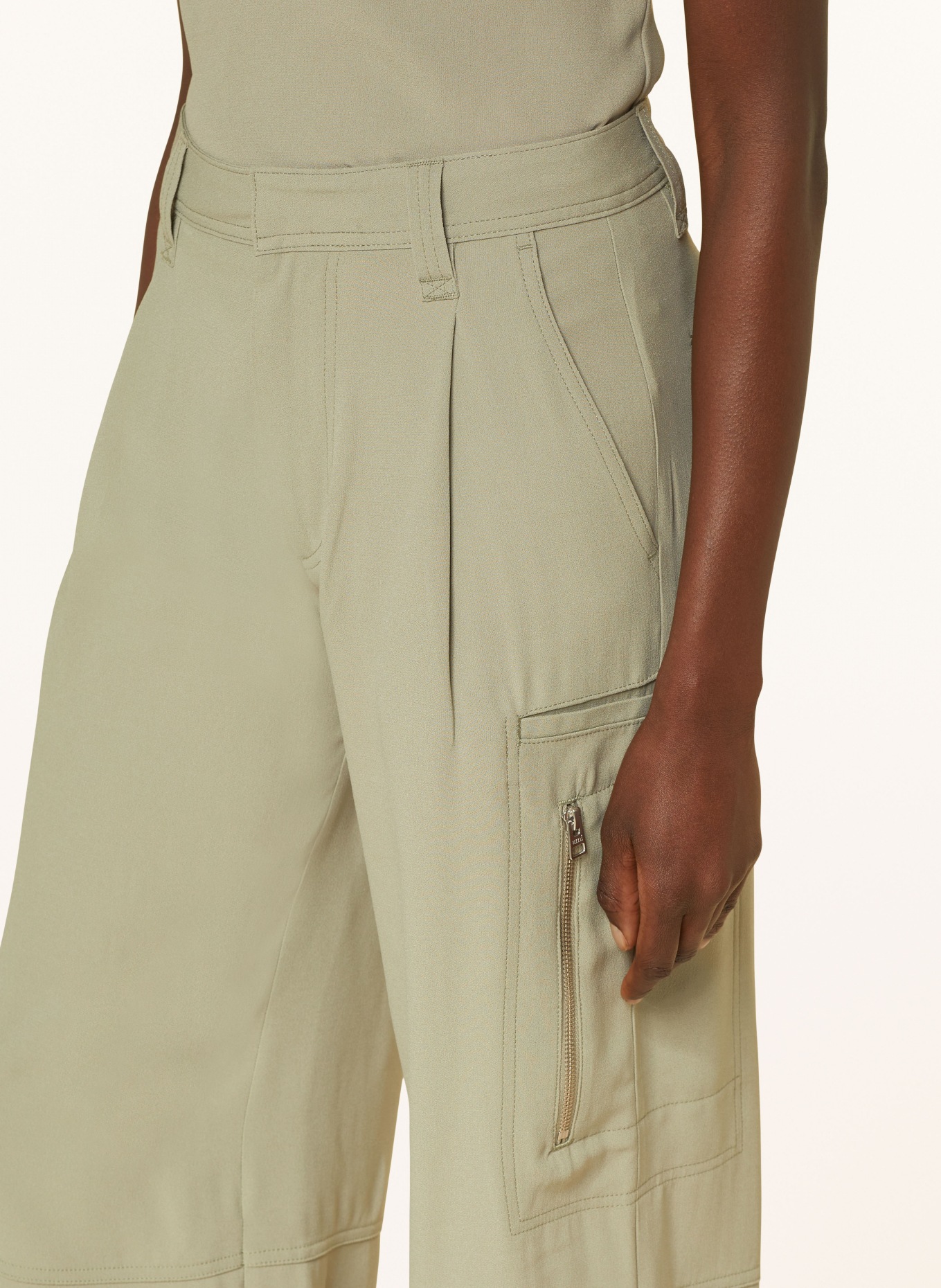 AMI PARIS Cargohose: HELLGRÜN