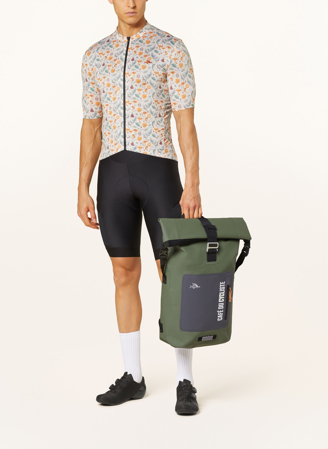 CAFÉ DU CYCLISTE Backpack 30 l with laptop compartment, Color: KHAKI/ GRAY (Image 5)