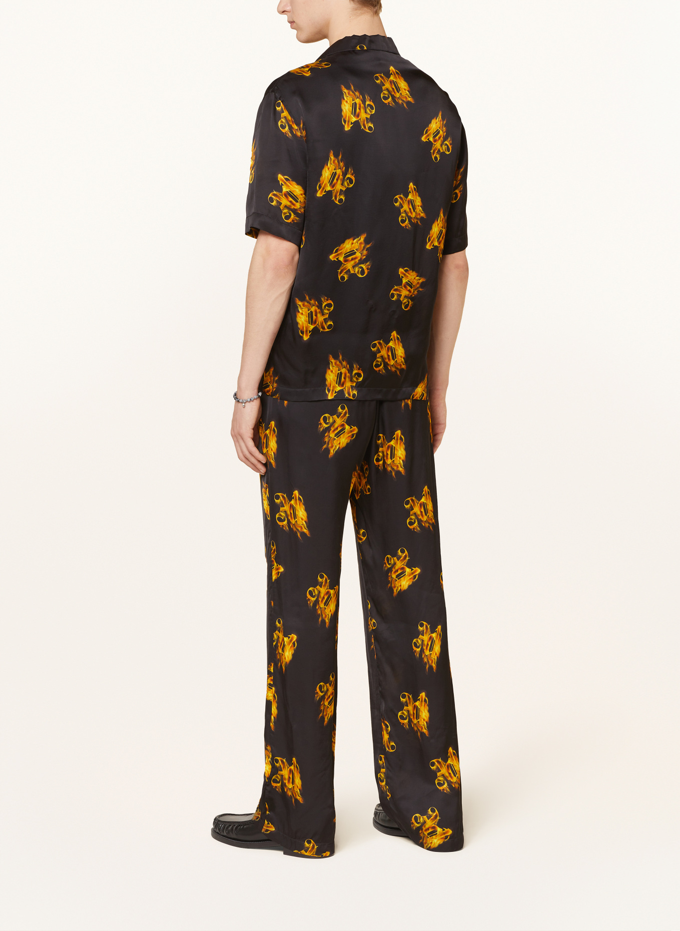 Palm Angels Resort shirt comfort fit made of satin, Color: BLACK/ GOLD (Image 3)