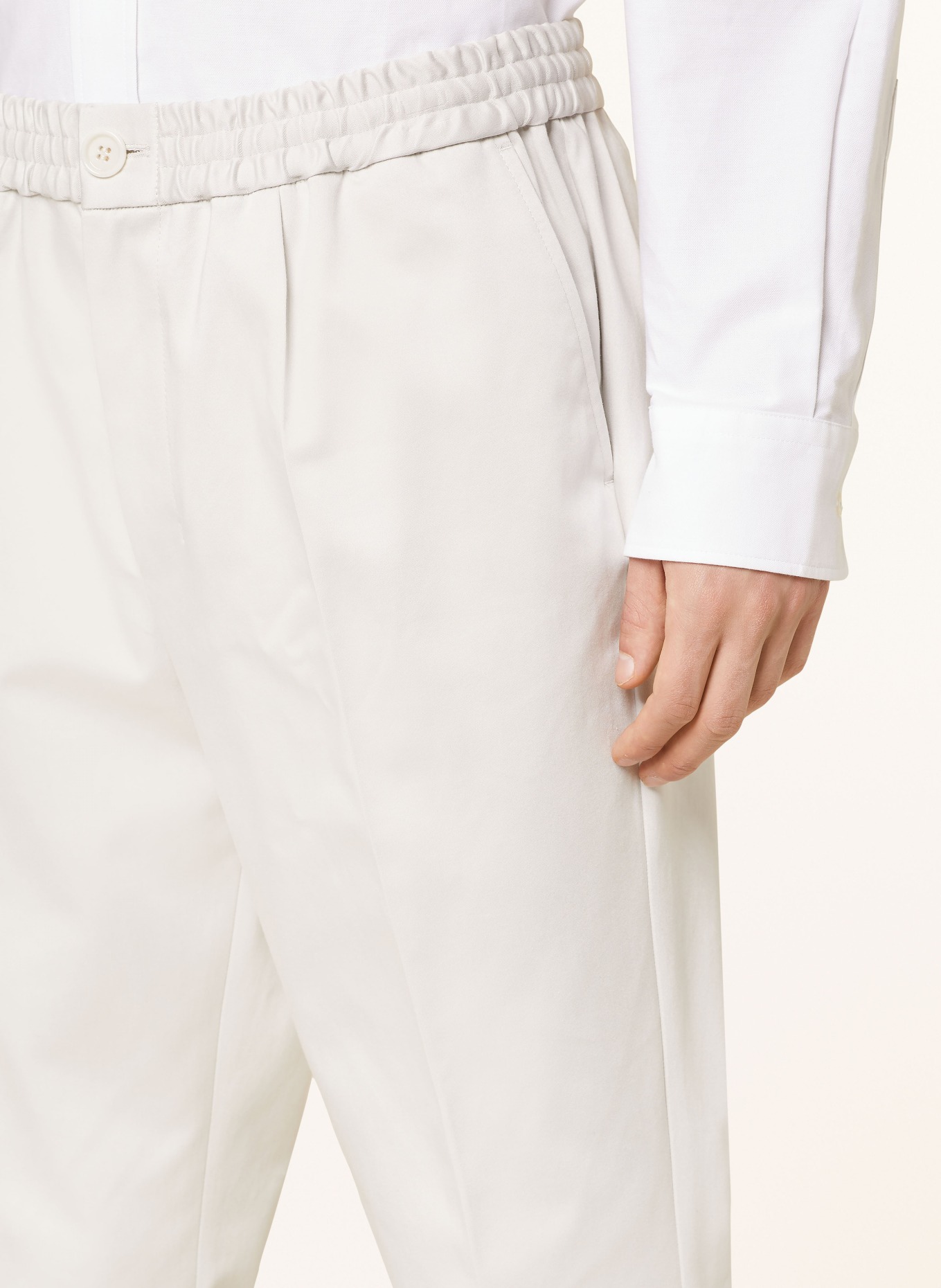 AMI PARIS Chino kalhoty Extra Slim Fit, Barva: SVĚTLE ŠEDÁ (Obrázek 5)