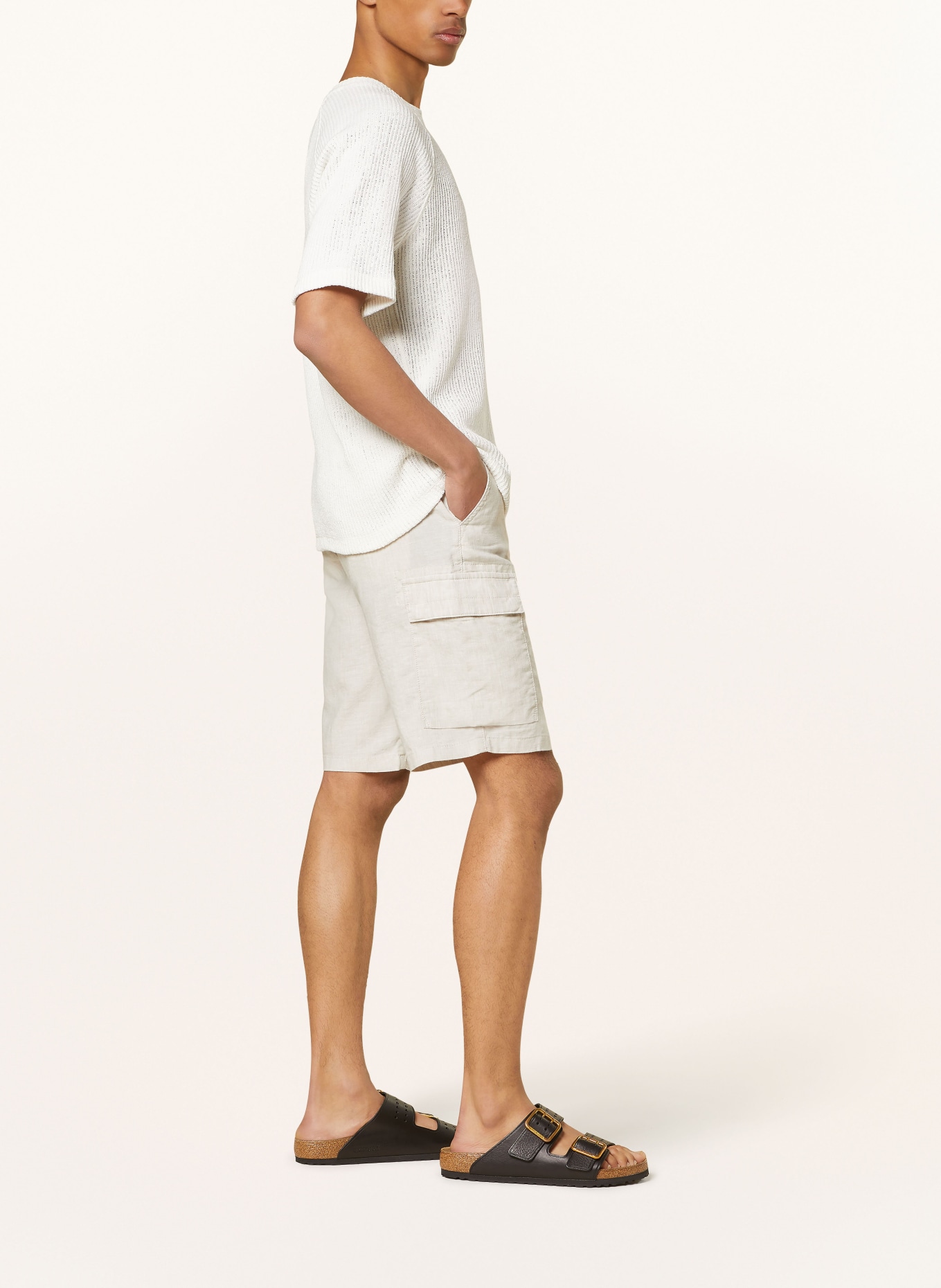 BOSS Cargo shorts SISLA regular fit, Color: BEIGE (Image 4)