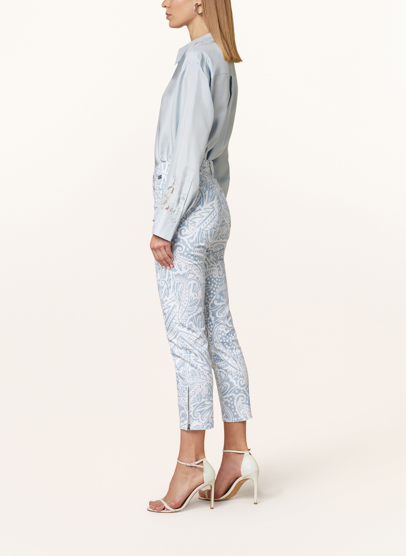 MARC CAIN Jeans SILEA Slim Fit, Farbe: 320 soft summer sky (Bild 4)