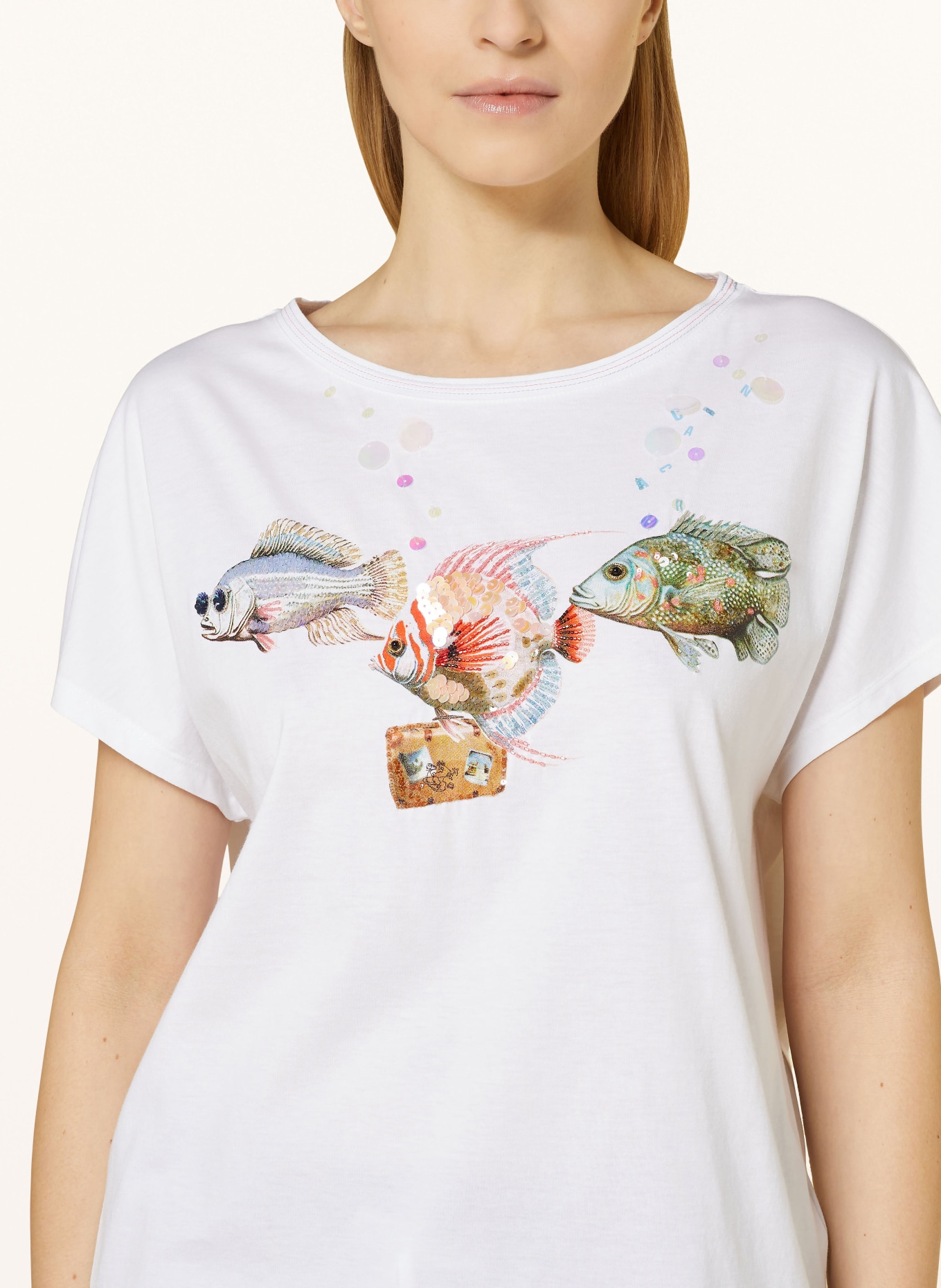MARC CAIN T-shirt z cekinami i ozdobnymi perełkami, Kolor: 100 WHITE (Obrazek 4)