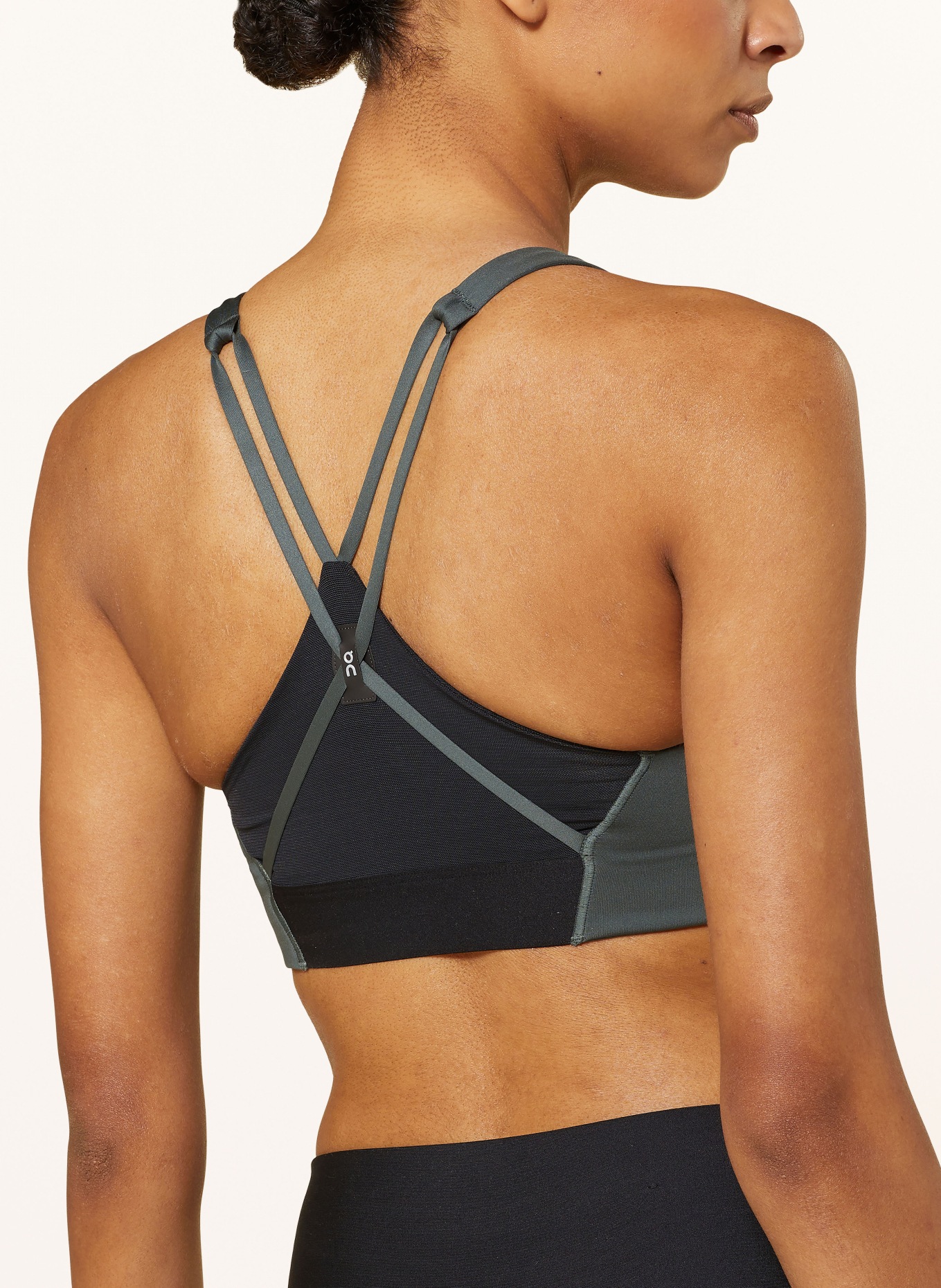 On Sports bra ACTIVE, Color: DARK GREEN (Image 4)