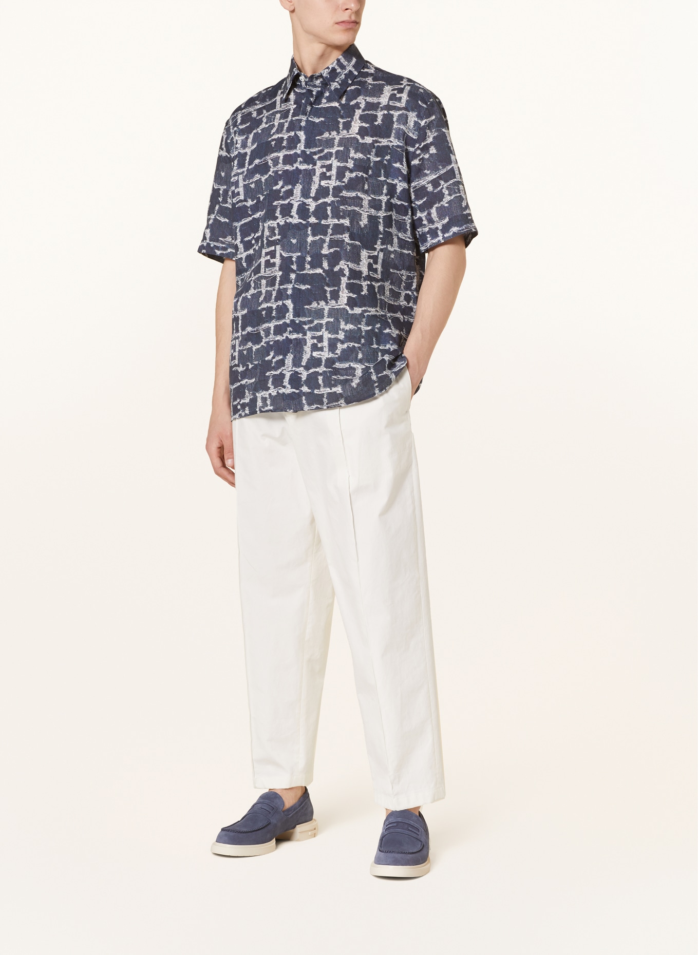FENDI Short sleeve shirt comfort fit in linen, Color: DARK BLUE/ WHITE (Image 2)