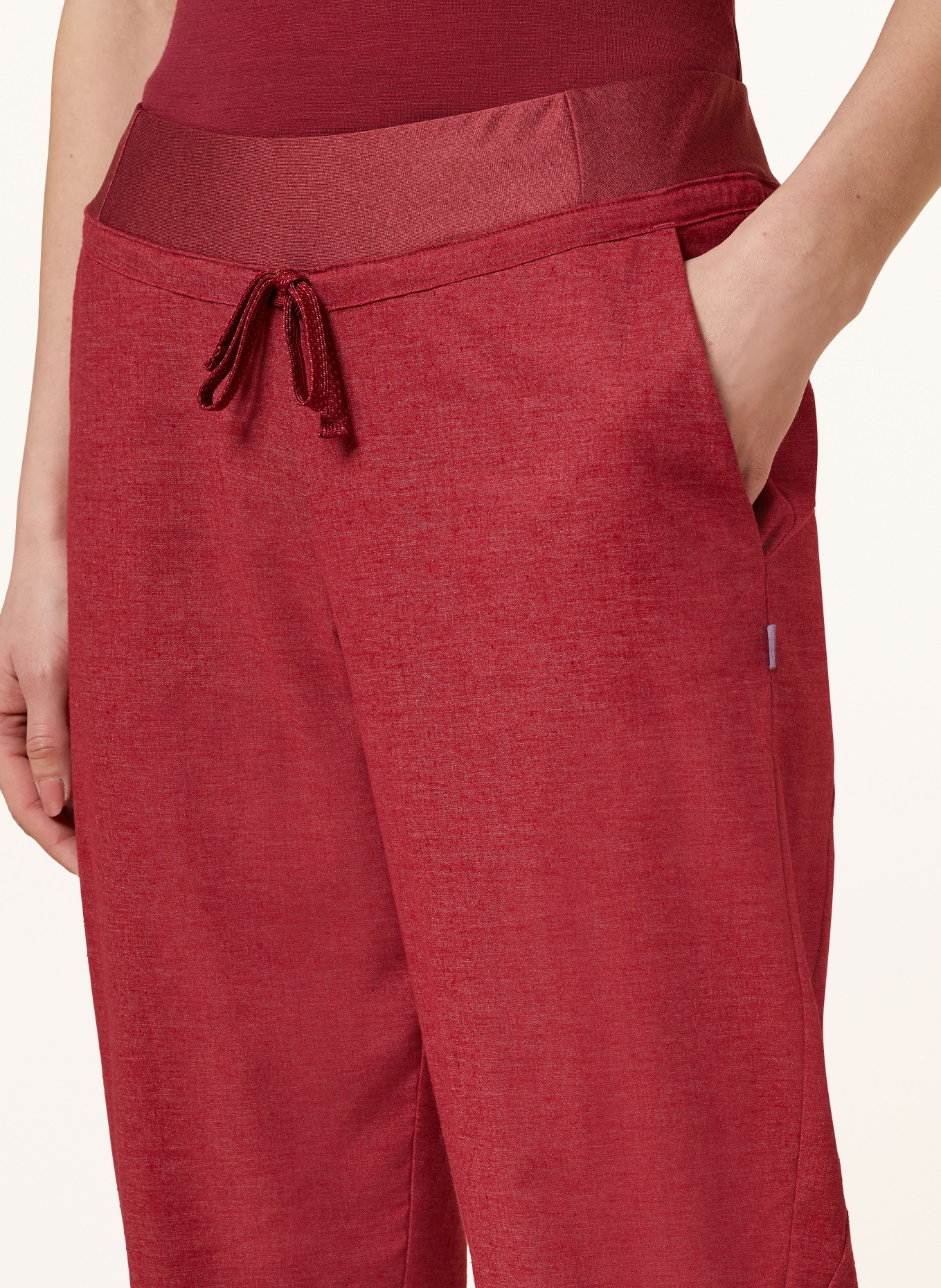 me°ru' Trekking pants VALENCE, Color: DARK RED (Image 5)