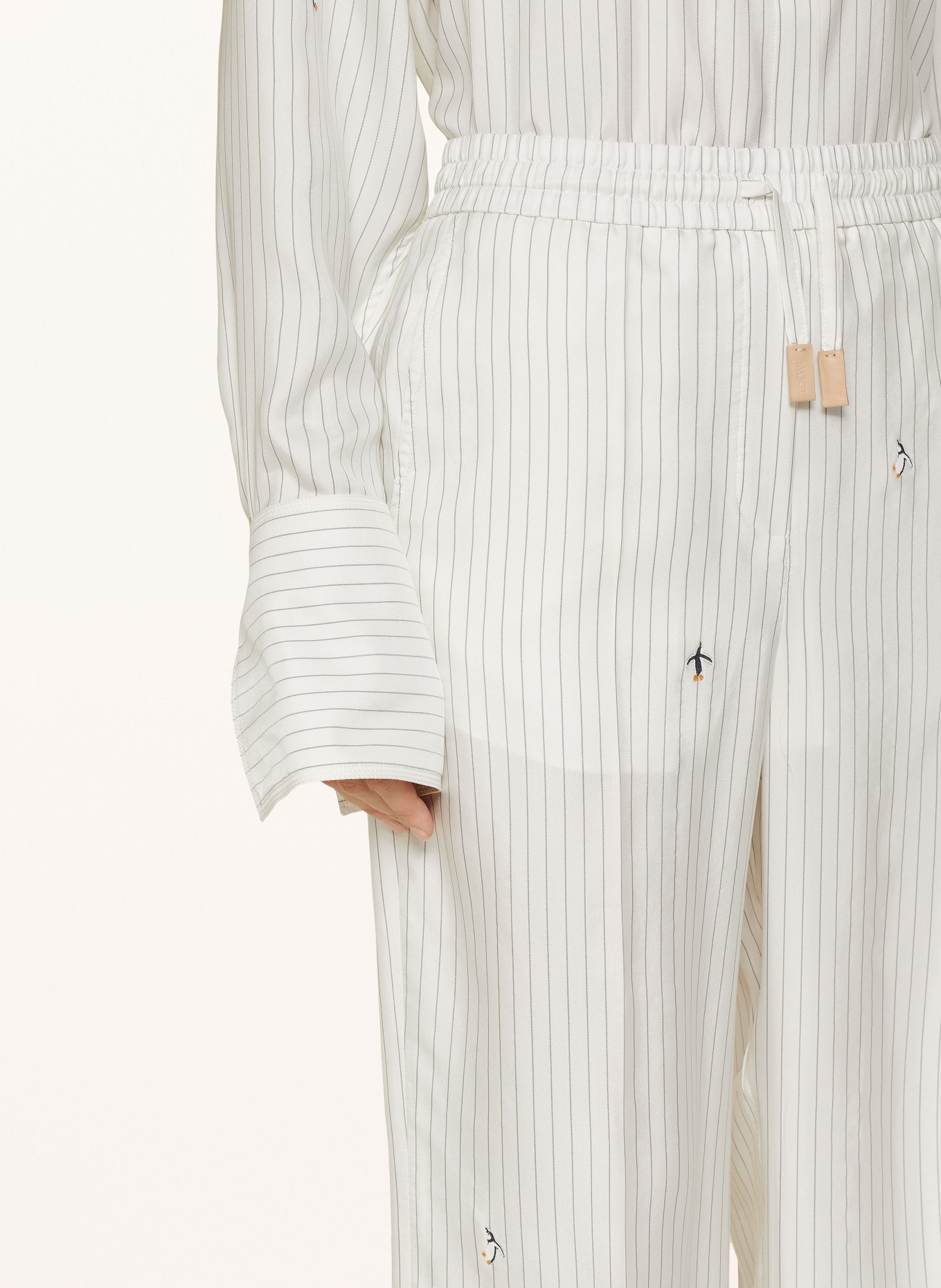LOEWE Wide leg trousers made of silk, Color: WHITE/ LIGHT GRAY (Image 5)
