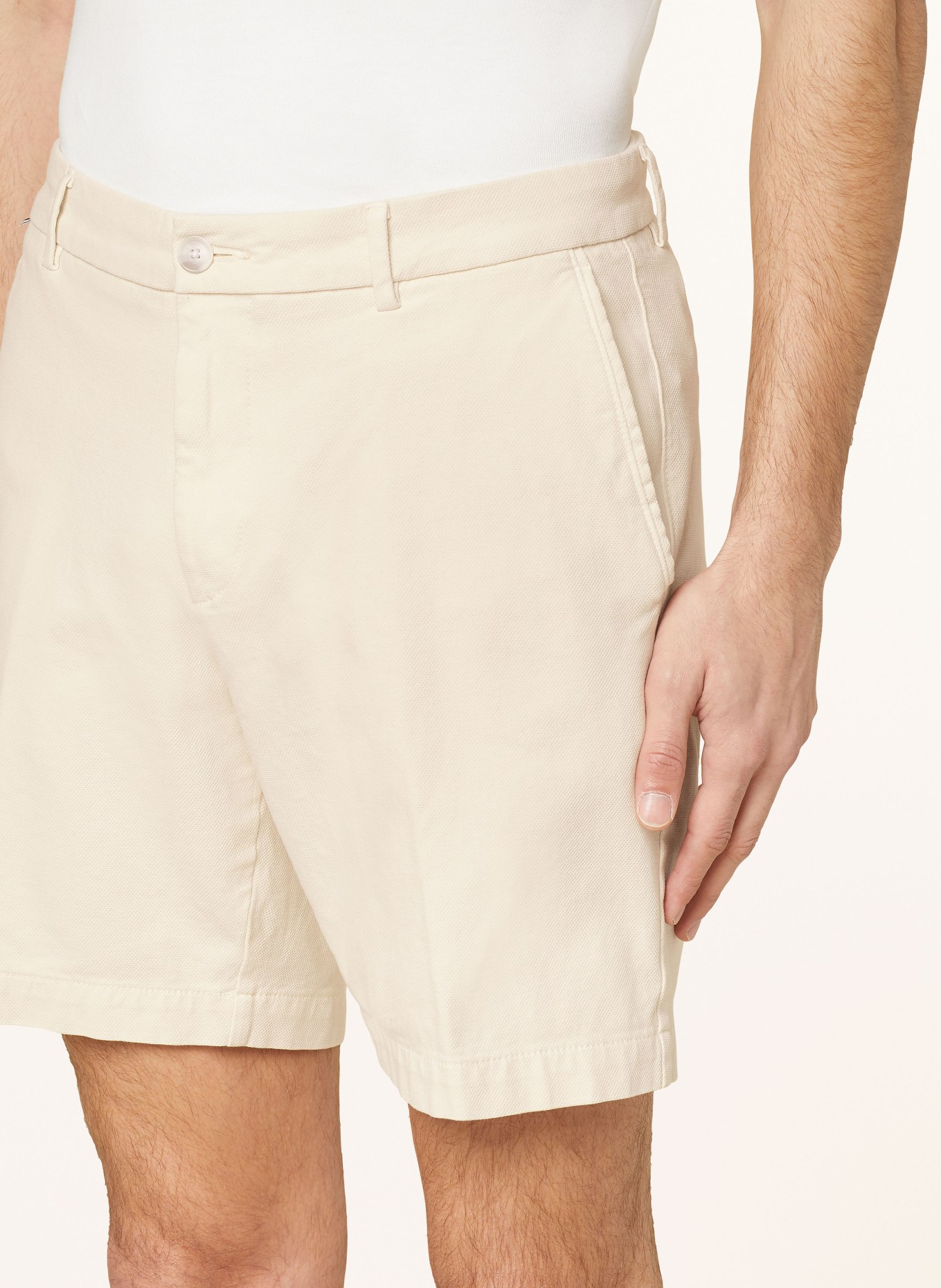 BOSS Shorts KANE Regular Fit, Farbe: ECRU (Bild 5)