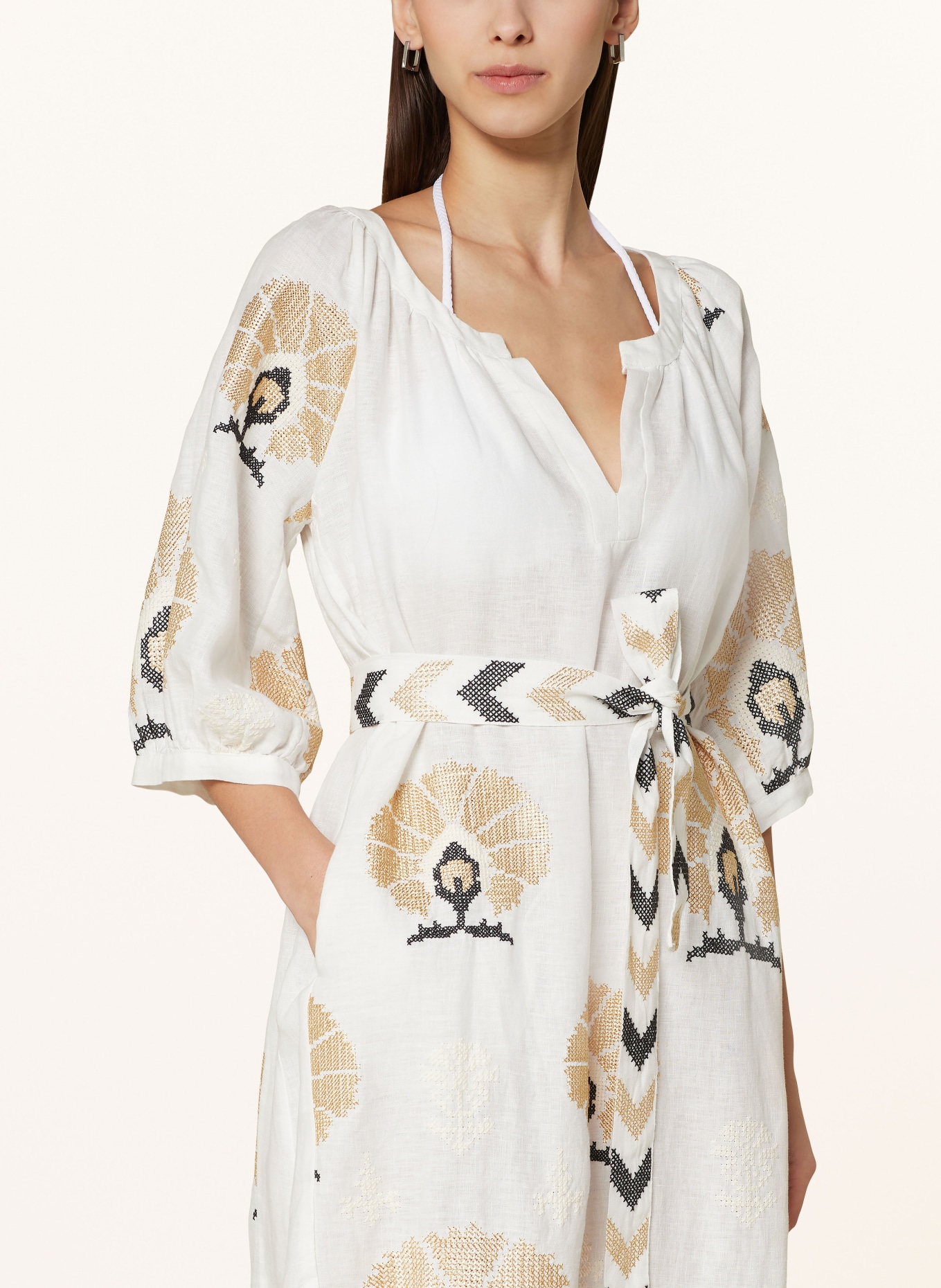 Greek Archaic Kori Beach dress MINI PEACOCKS in linen with 3/4 sleeves, Color: WHITE/ GOLD/ BLACK (Image 4)