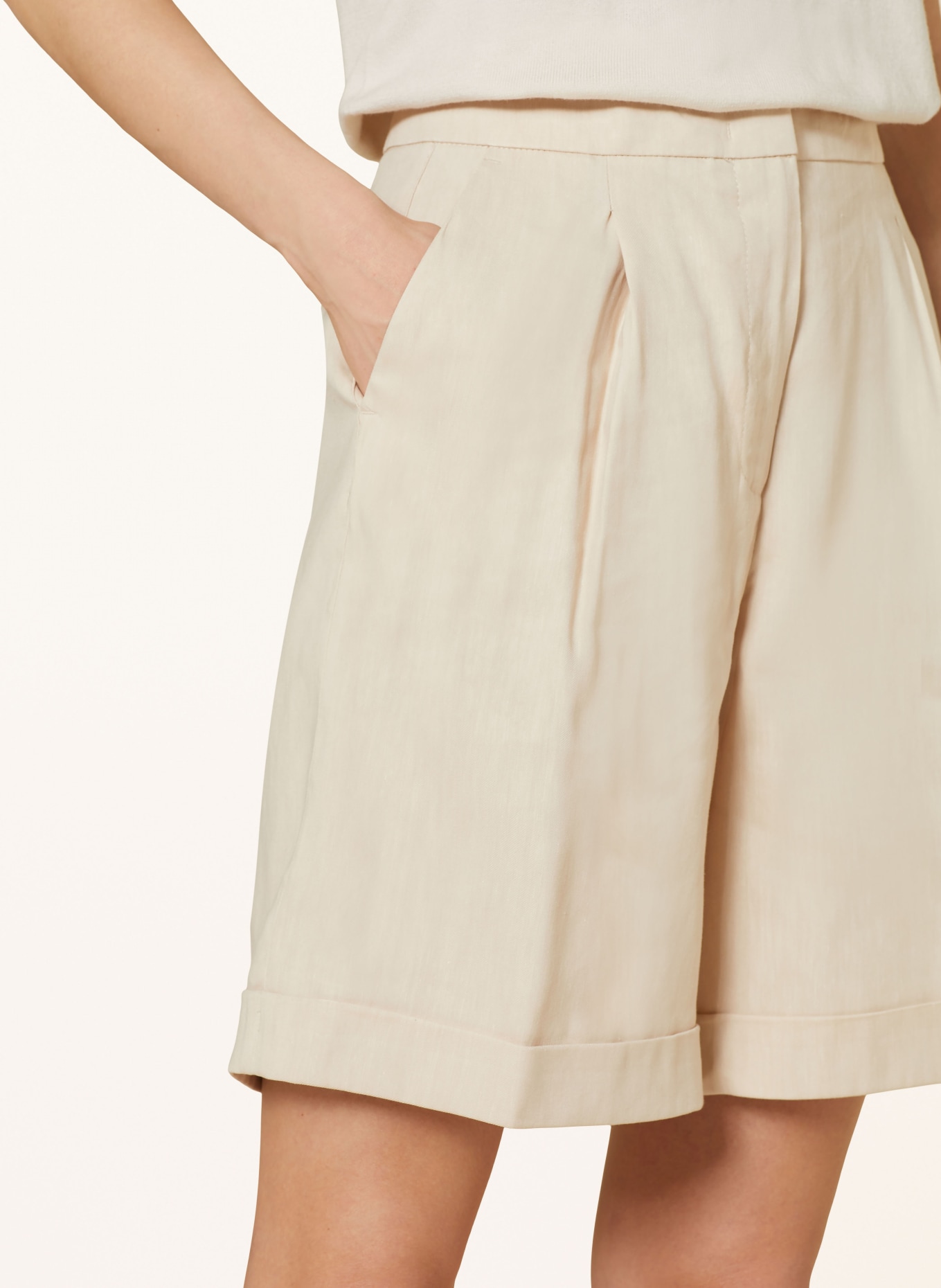 PESERICO Shorts with linen, Color: CREAM (Image 5)