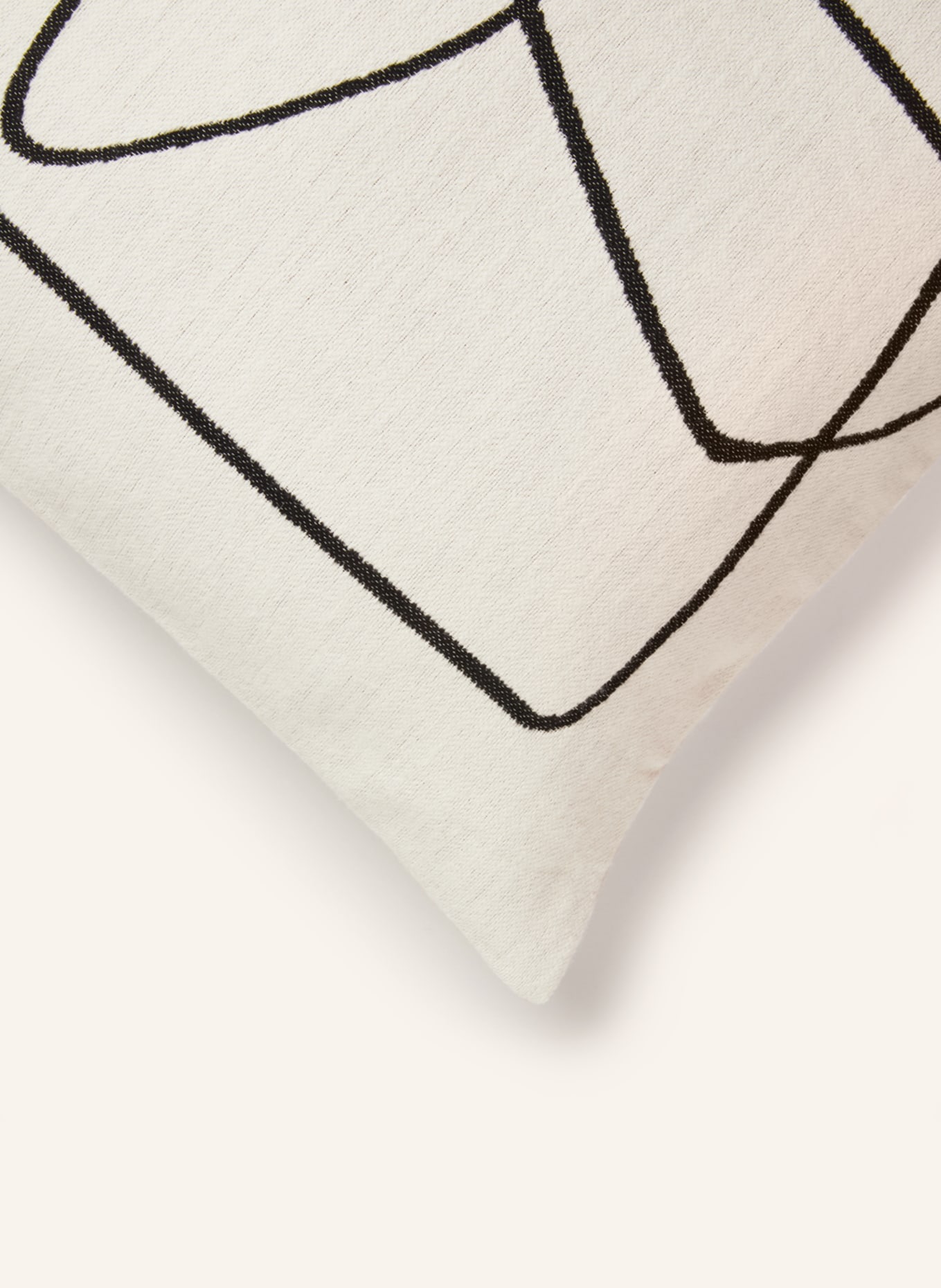 David Fussenegger Decorative cushion cover NOVA, Color: WHITE/ BLACK (Image 3)