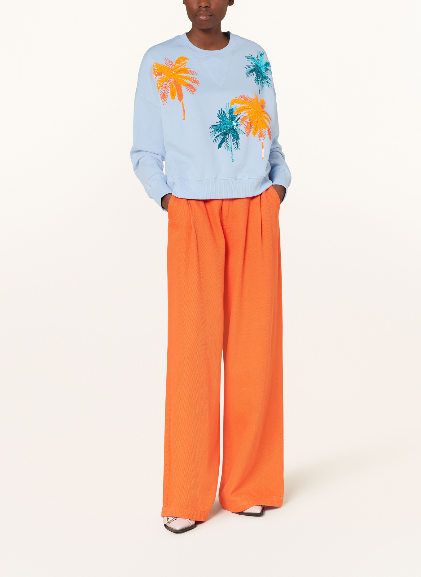 ESSENTIEL ANTWERP Sweatshirt FUZE with sequins, Color: LIGHT BLUE/ TURQUOISE/ ORANGE (Image 2)