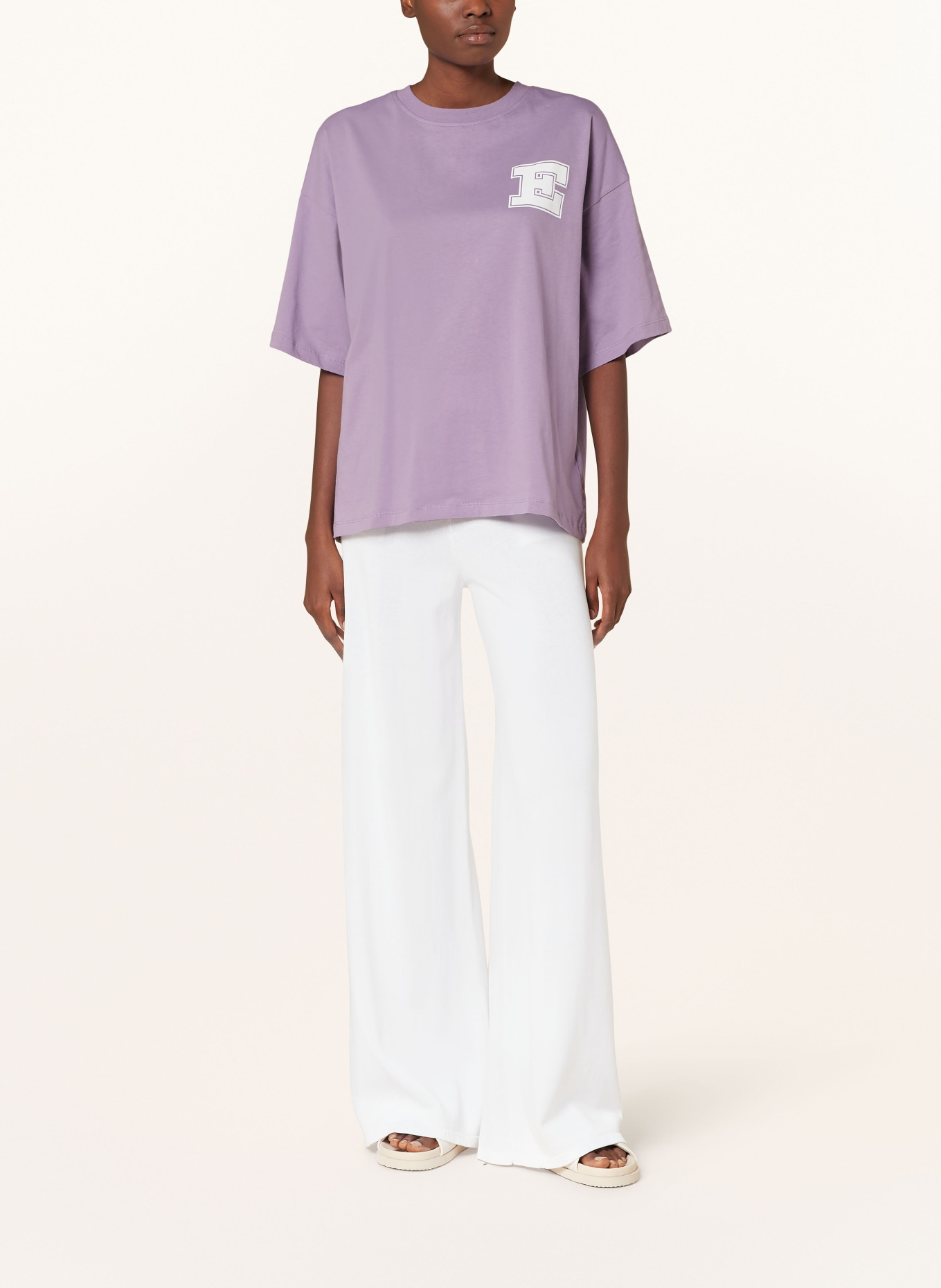 ESSENTIEL ANTWERP T-shirt FETSUM, Color: PURPLE/ WHITE (Image 2)