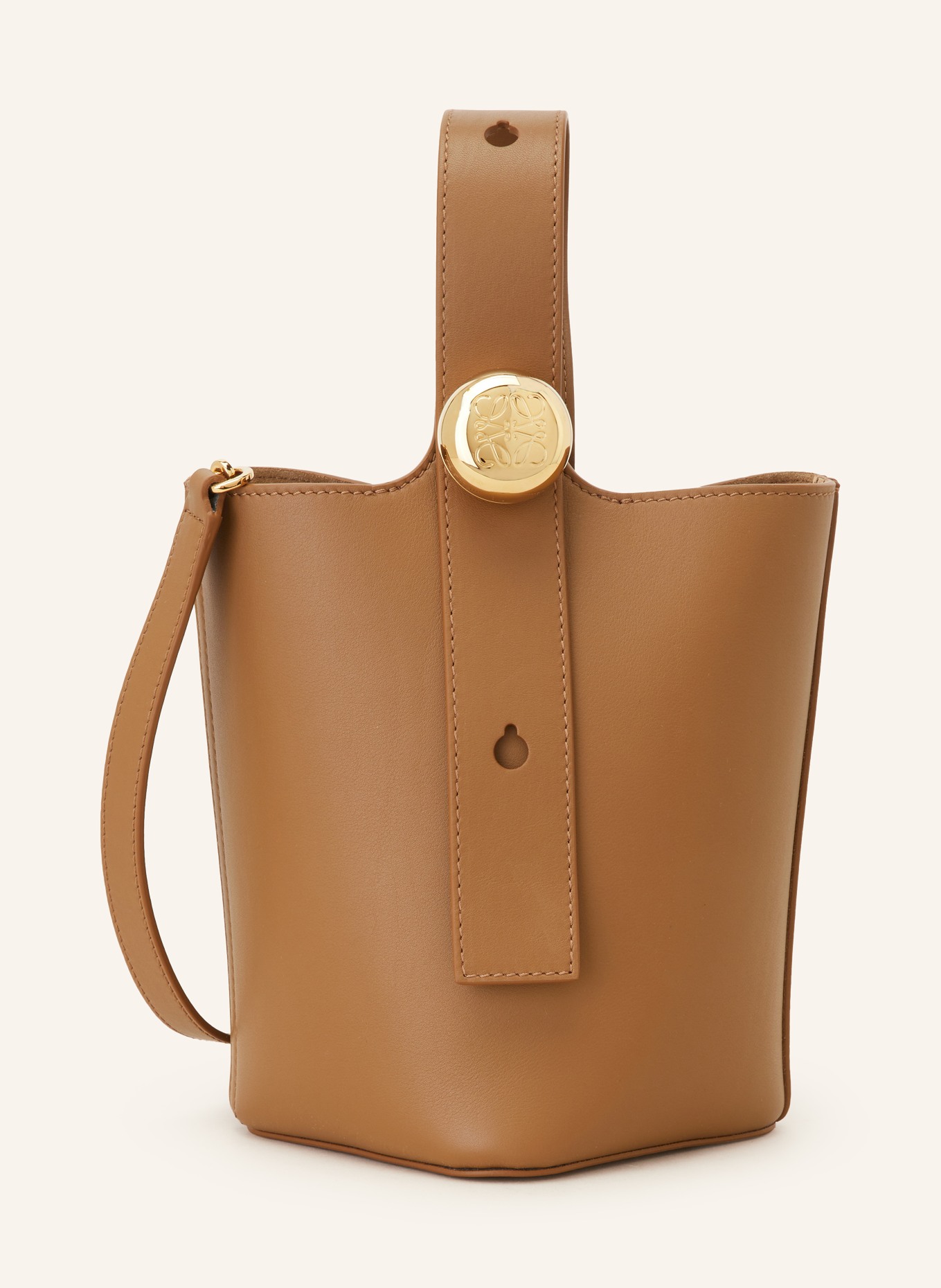 LOEWE Handtasche PEBBLE BUCKET MINI, Farbe: CAMEL (Bild 1)