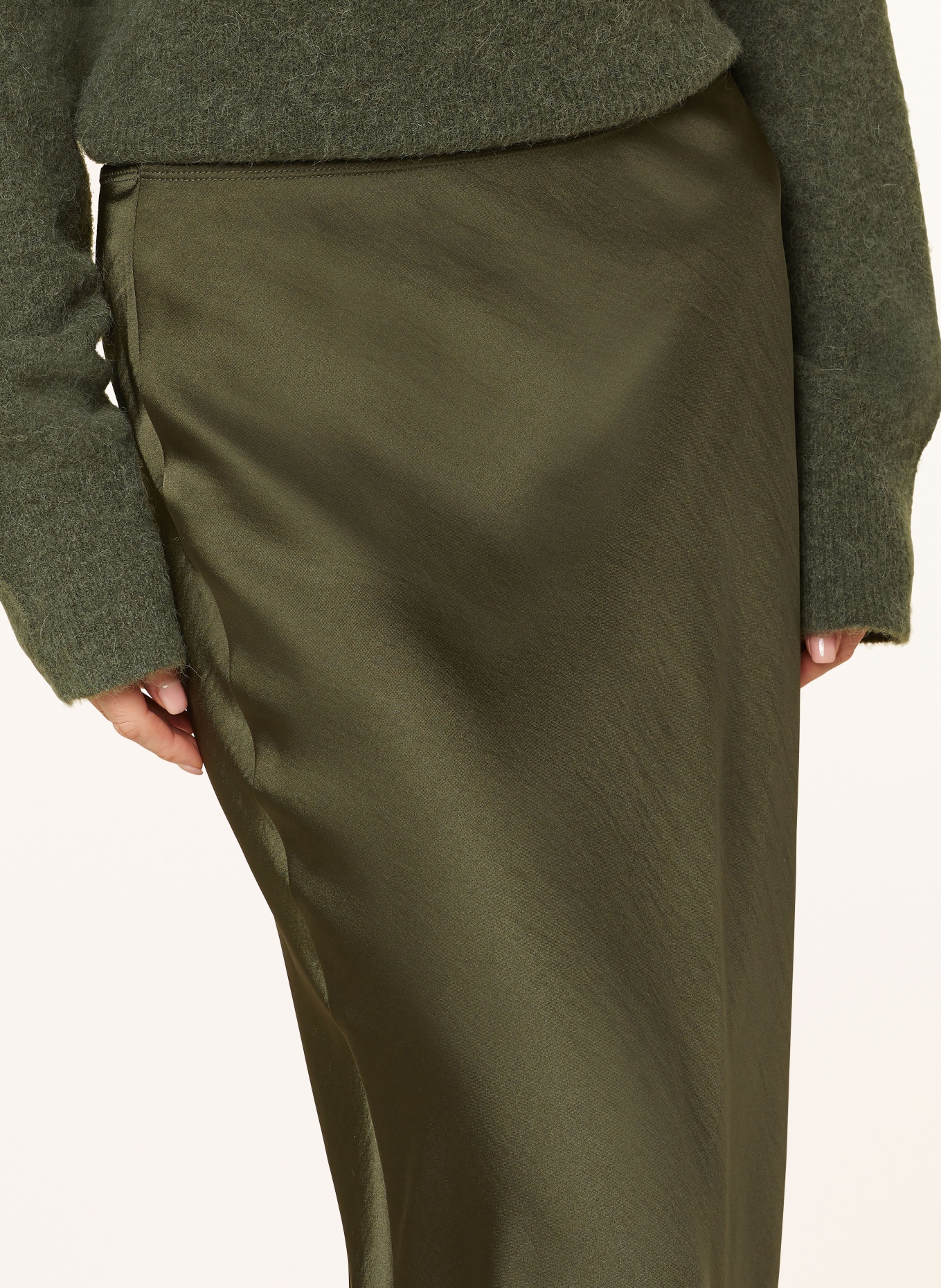 SAMSØE  SAMSØE Satinrock SAAGNETA: DUNKELGRÜN