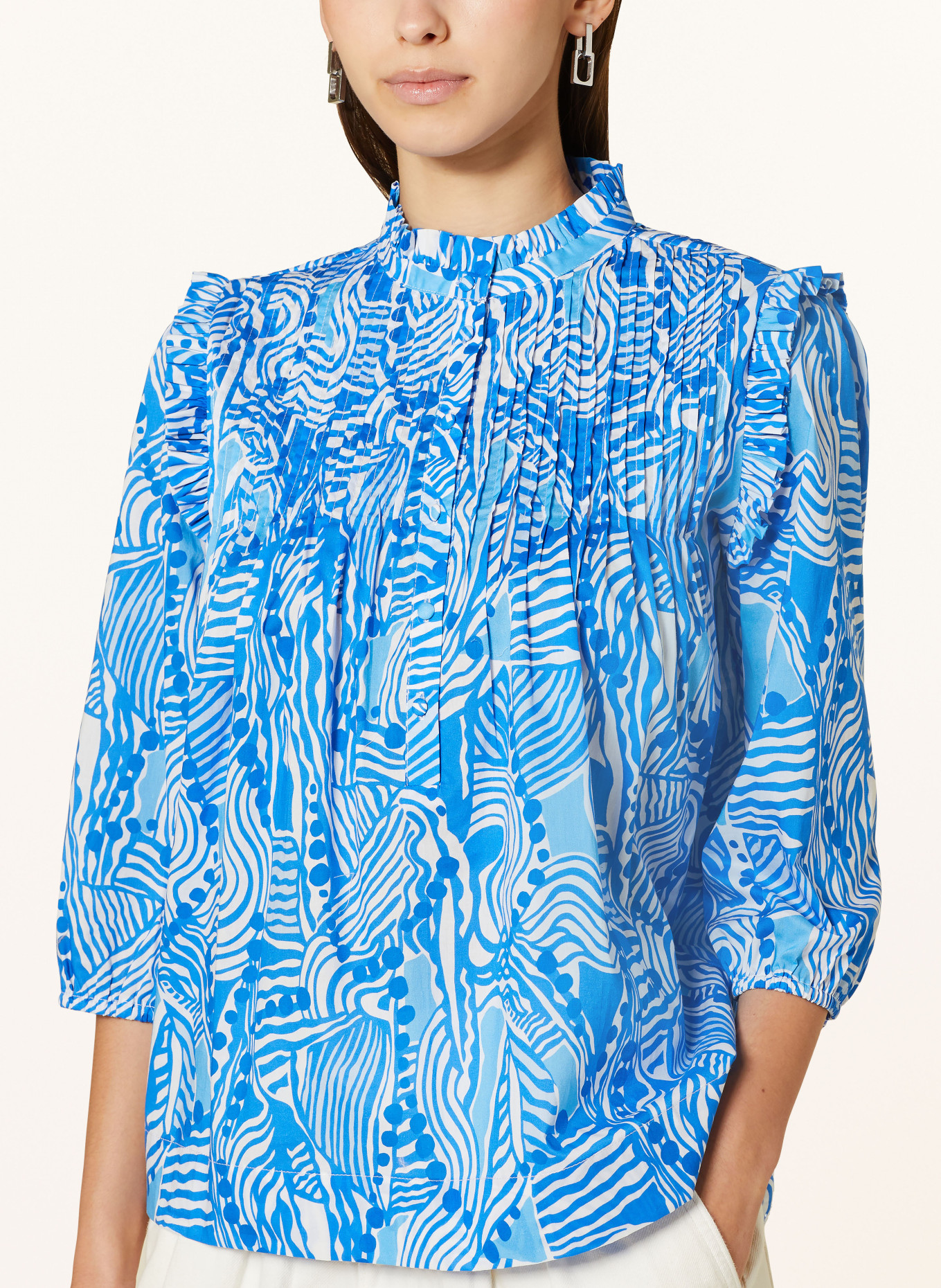 dea kudibal Shirt blouse LINE with ruffles and 3/4 sleeve, Color: BLUE/ WHITE (Image 4)