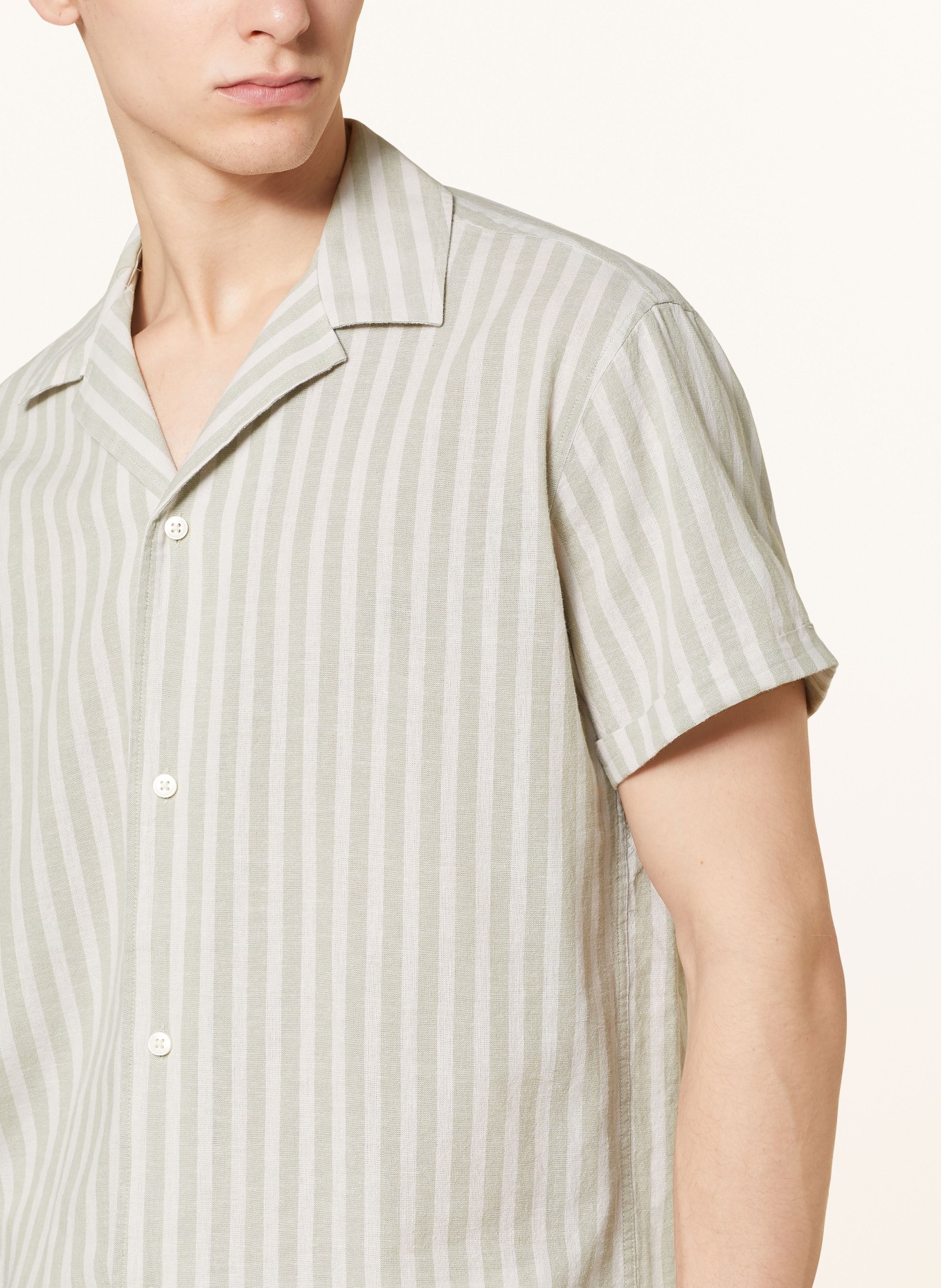 PAUL Koszula z klapami regular fit z dodatkiem lnu, Kolor: JASNOZIELONY/ KREMOWY (Obrazek 4)