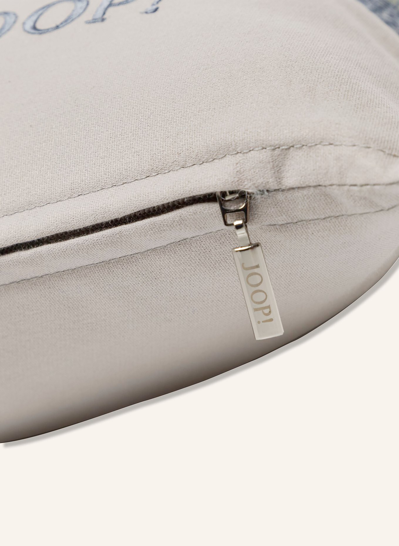 JOOP! Dekokissenhülle J!VIVID: GRAU / BLAU / DUNKELROT