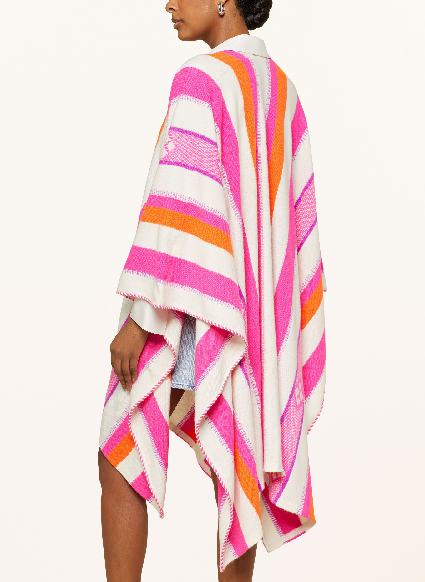 KUJTEN Cashmere poncho INDIRA, Color: ECRU/ PINK/ PURPLE (Image 4)