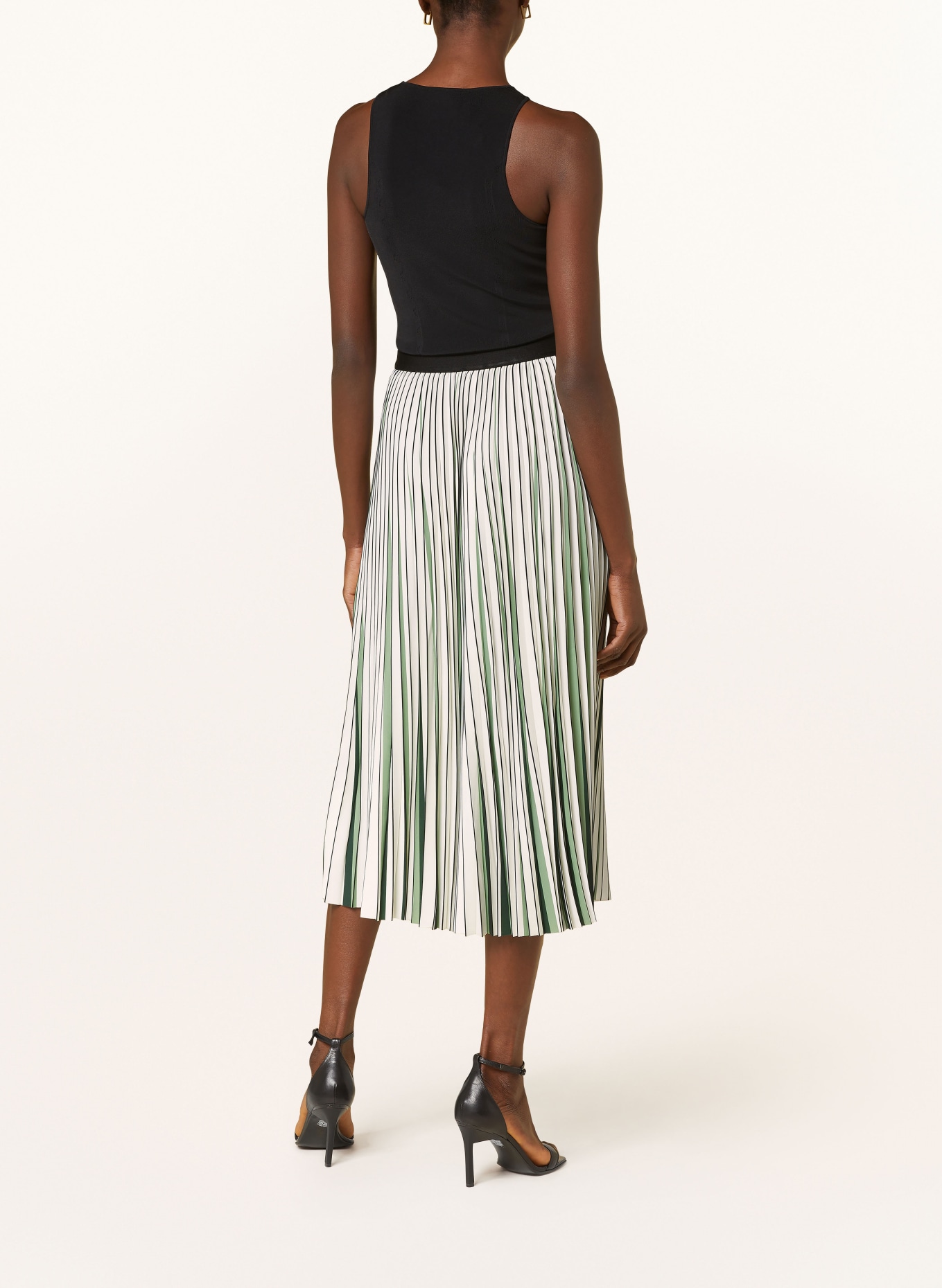 REISS Pleated skirt SAIGE in satin, Color: GREEN/ CREAM (Image 3)