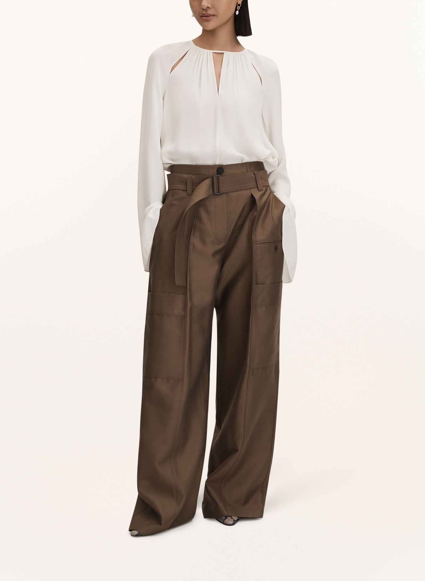 REISS Shirt blouse GRACIE with cut-outs, Color: ECRU (Image 2)