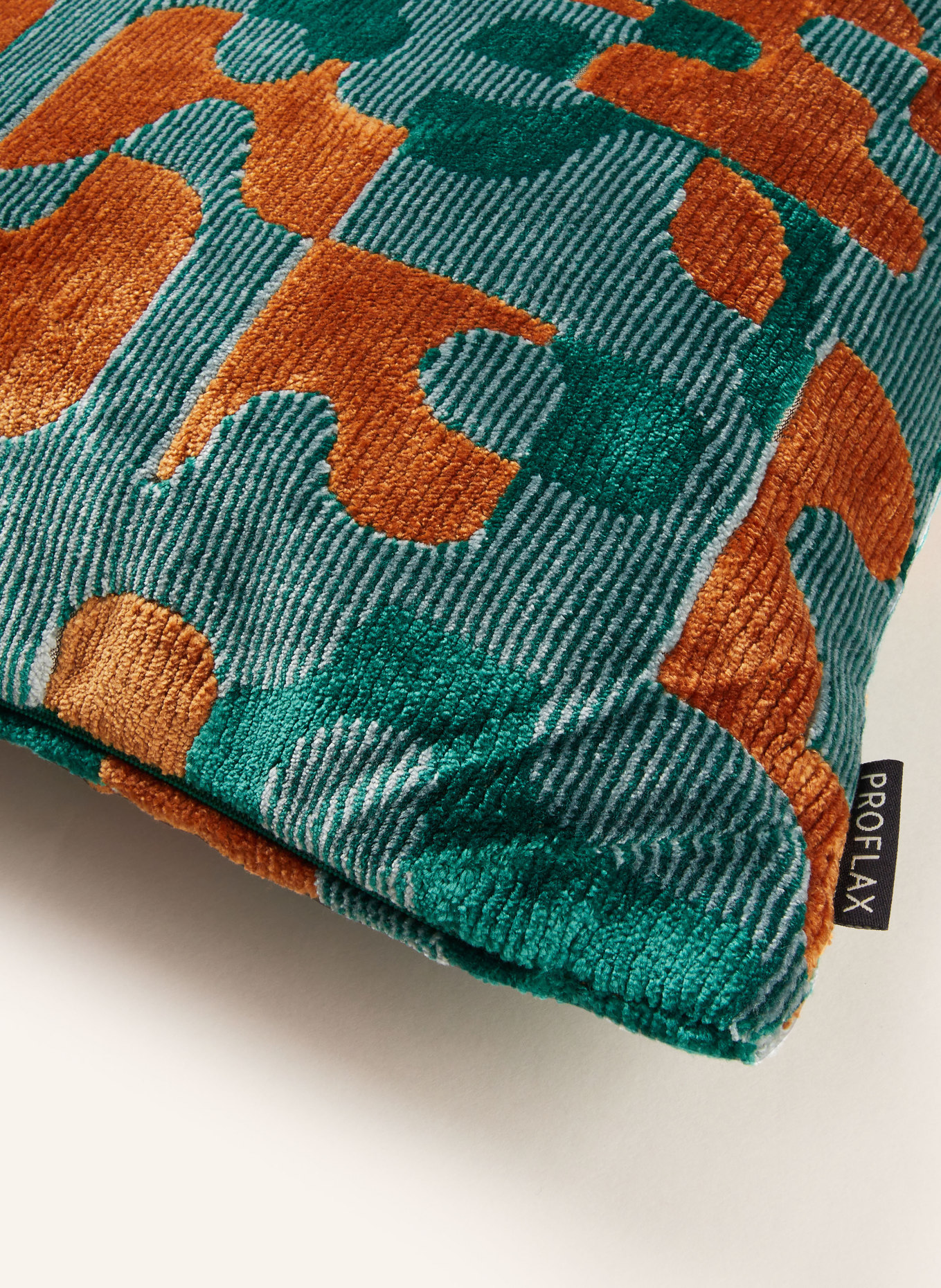 PROFLAX Decorative cushions made of velvet, Color: GREEN/ DARK ORANGE (Image 3)