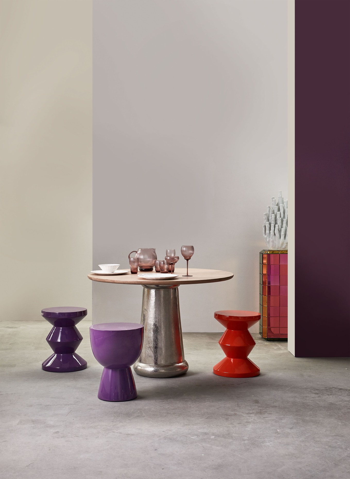 POLSPOTTEN Hocker TAM TAM: DUNKELLILA