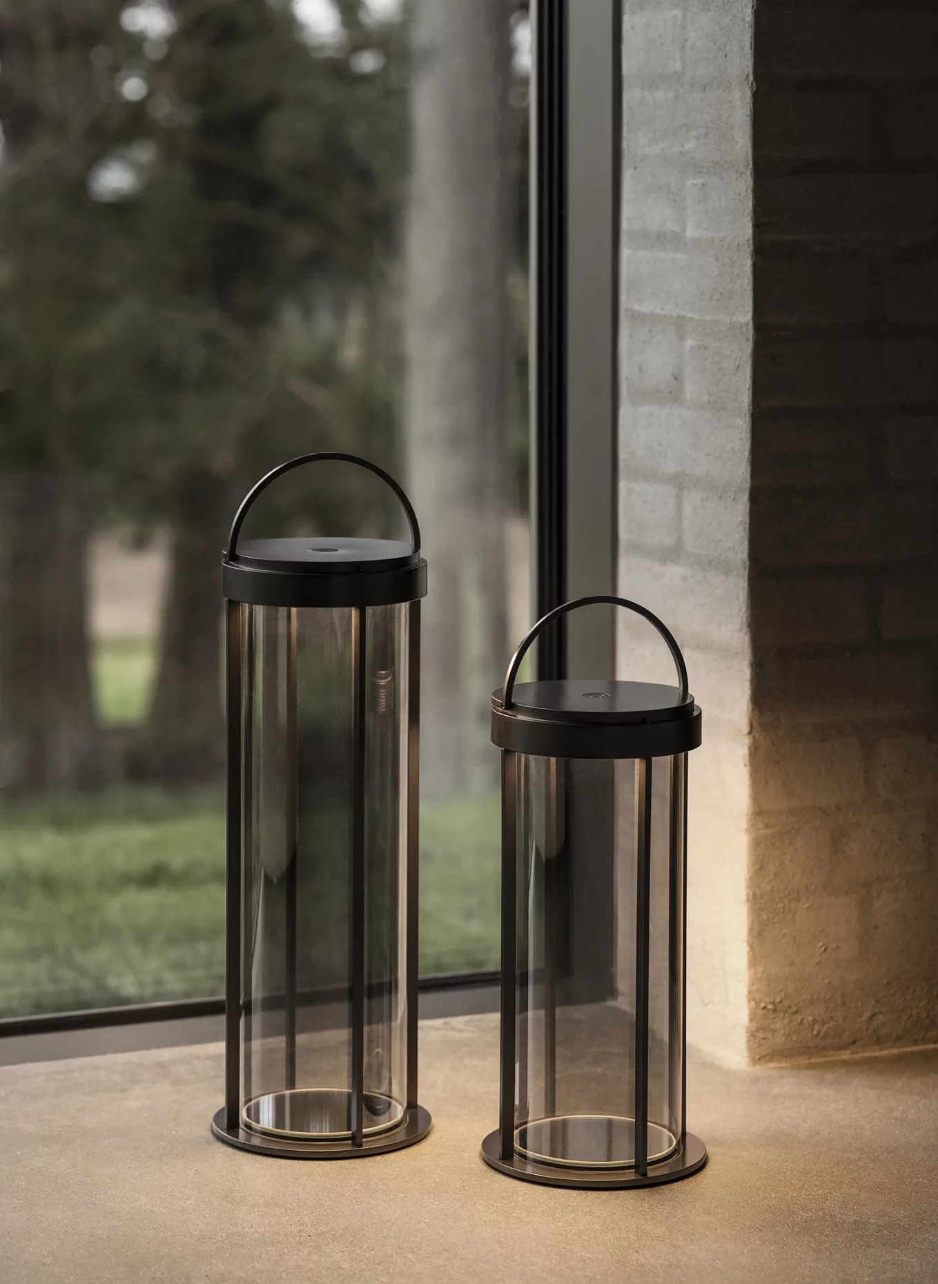 blomus Tischleuchte MITURO: - gunmetal