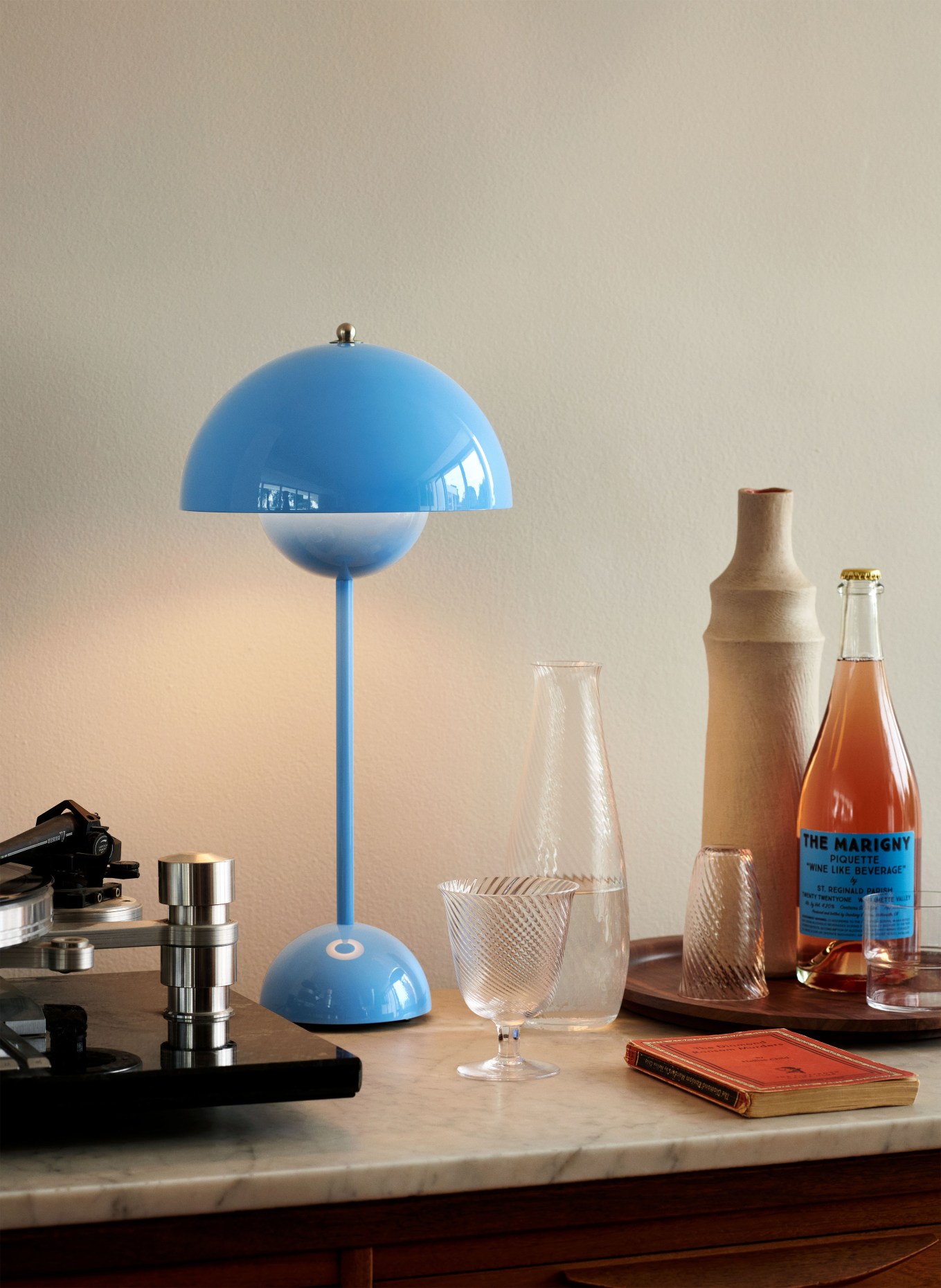 &Tradition Tischleuchte FLOWERPOT VP3: HELLBLAU