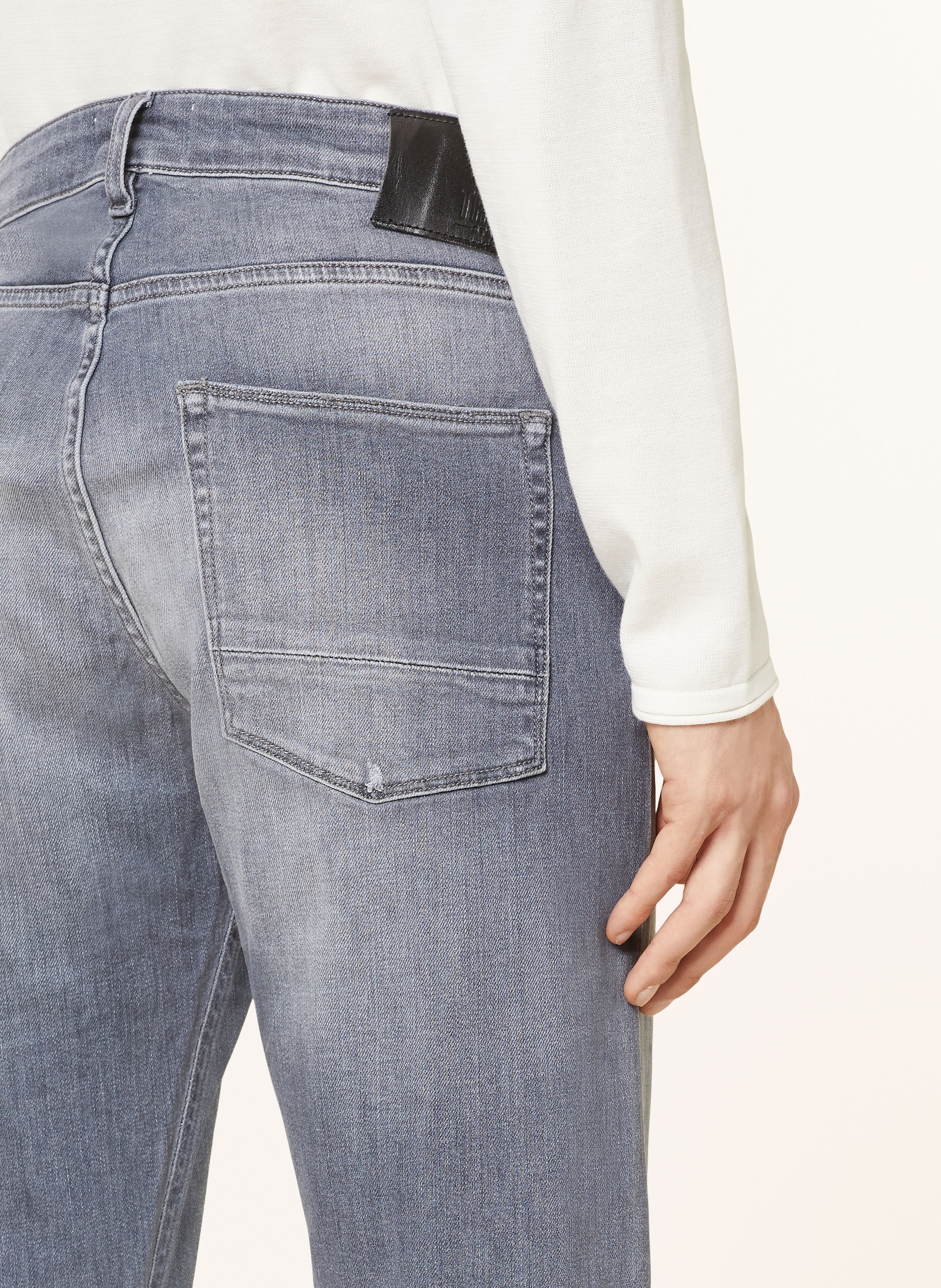 THE.NIM STANDARD Jeans MORRISON Tapered Slim Fit, Farbe: W718 GREY (Bild 6)