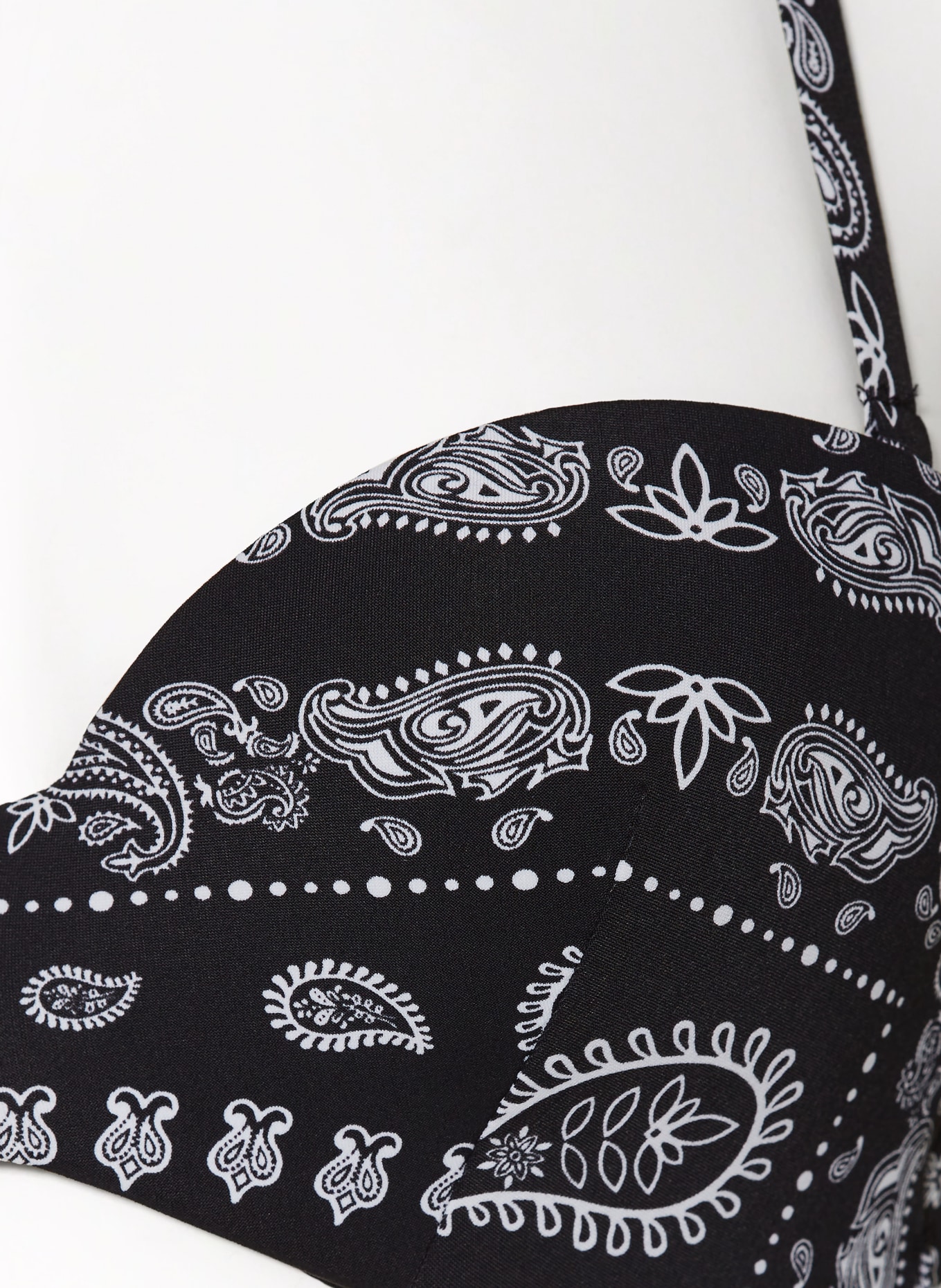 Passionata Underwired bikini top JAMIE, Color: BLACK/ WHITE (Image 6)