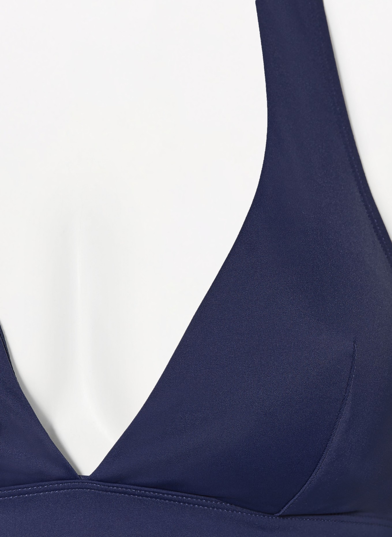 FEMILET Halter neck bikini top RIVERO, Color: DARK BLUE (Image 4)