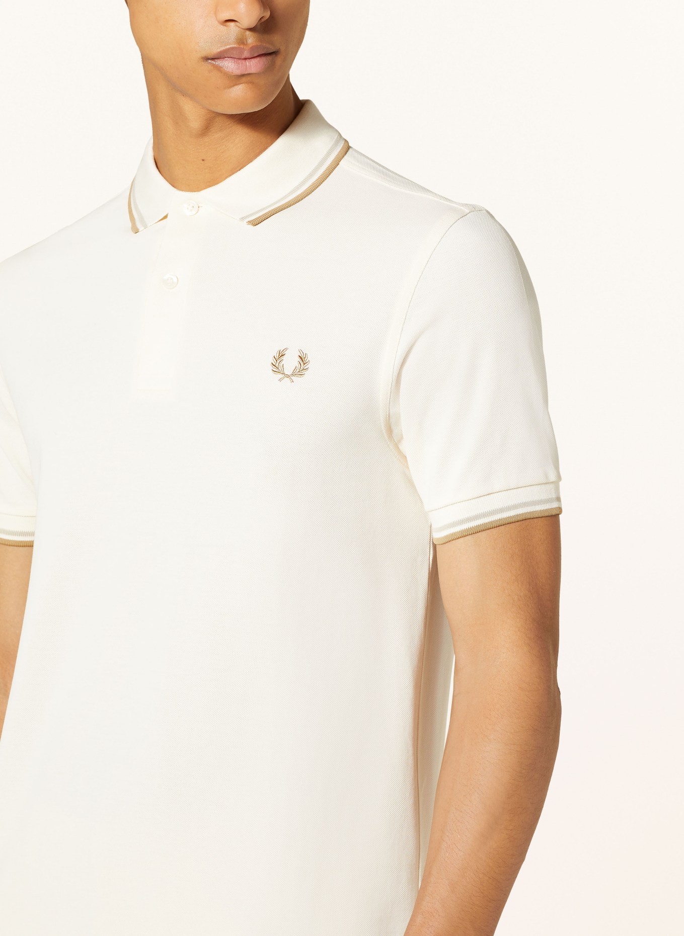 FRED PERRY Piqué-Poloshirt, Farbe: ECRU/ BEIGE/ HELLGRAU (Bild 4)