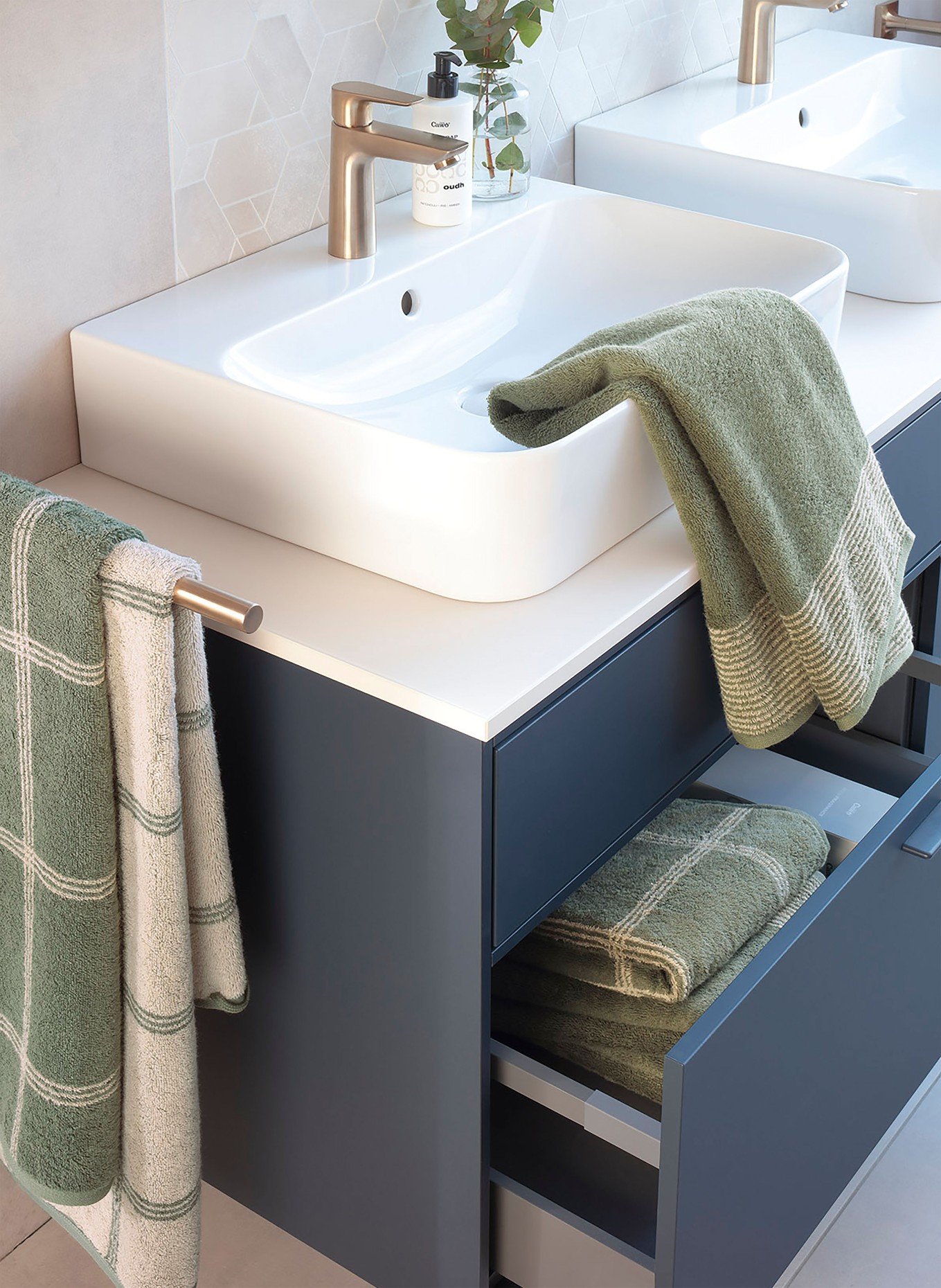 Cawö Bath towel LUXURY HOME, Color: GREEN/ CREAM (Image 3)