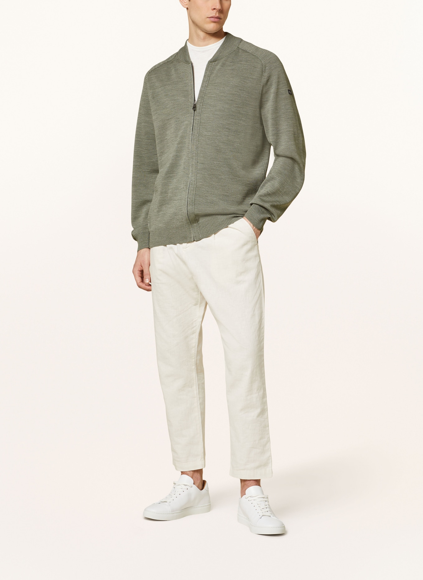 MAERZ MUENCHEN Strickjacke : GRÜN