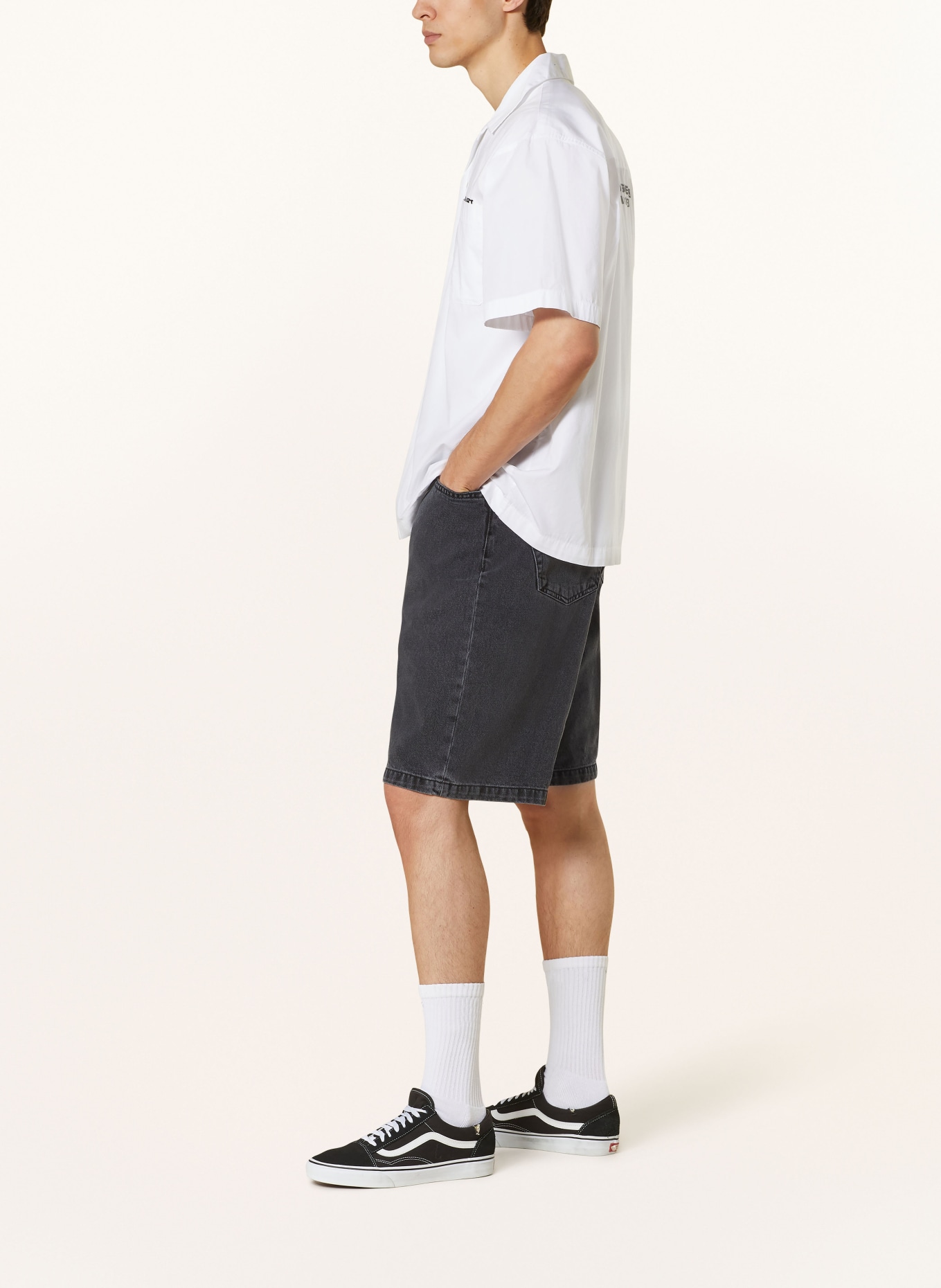 carhartt WIP Denim shorts LANDON loose fit, Color: I030469 8960 BLACK HEAVY STONE WASH (Image 4)