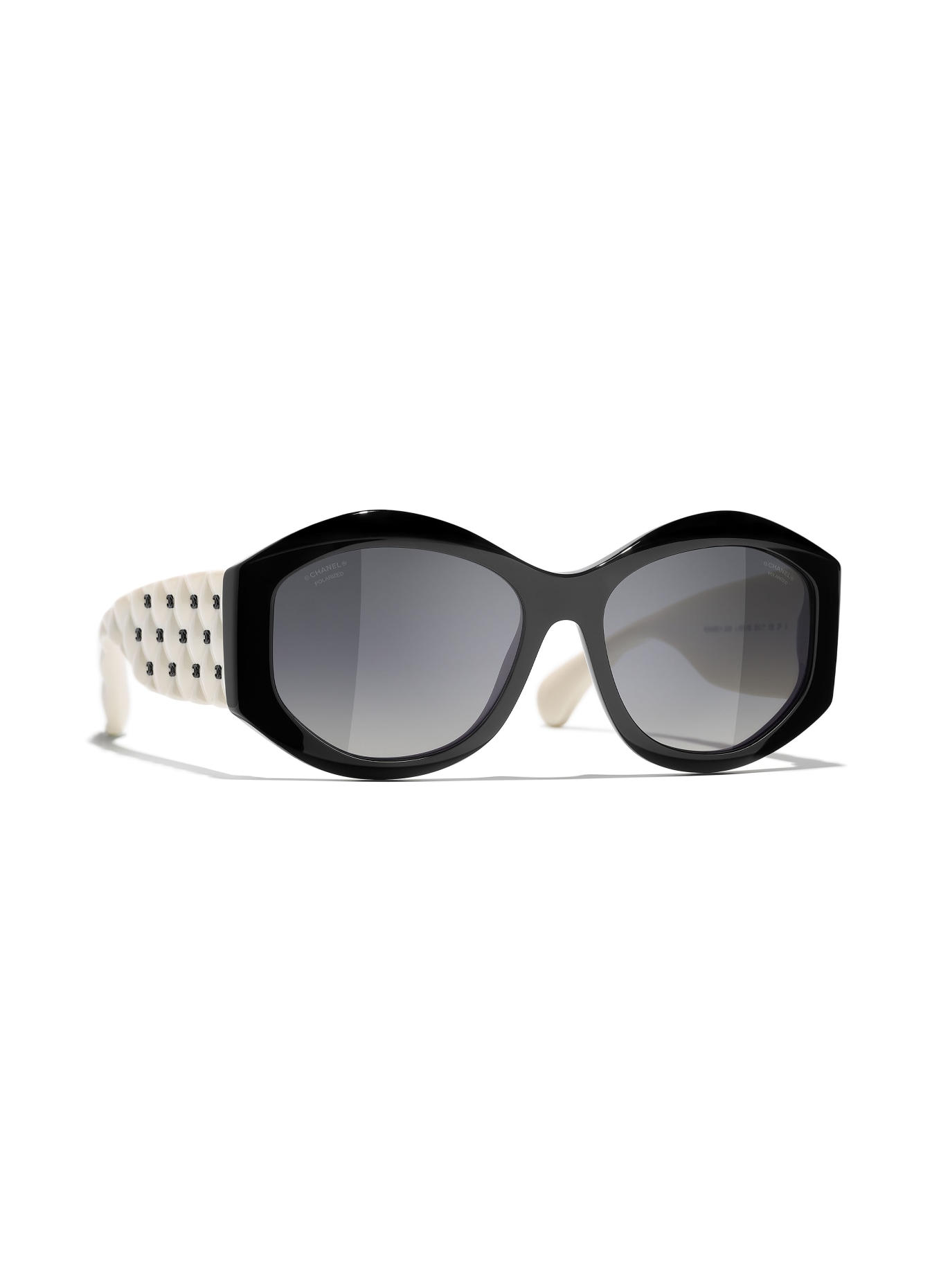 CHANEL Round sunglasses, Color: 1656S8 - BLACK/GRAY POLARIZED (Image 1)